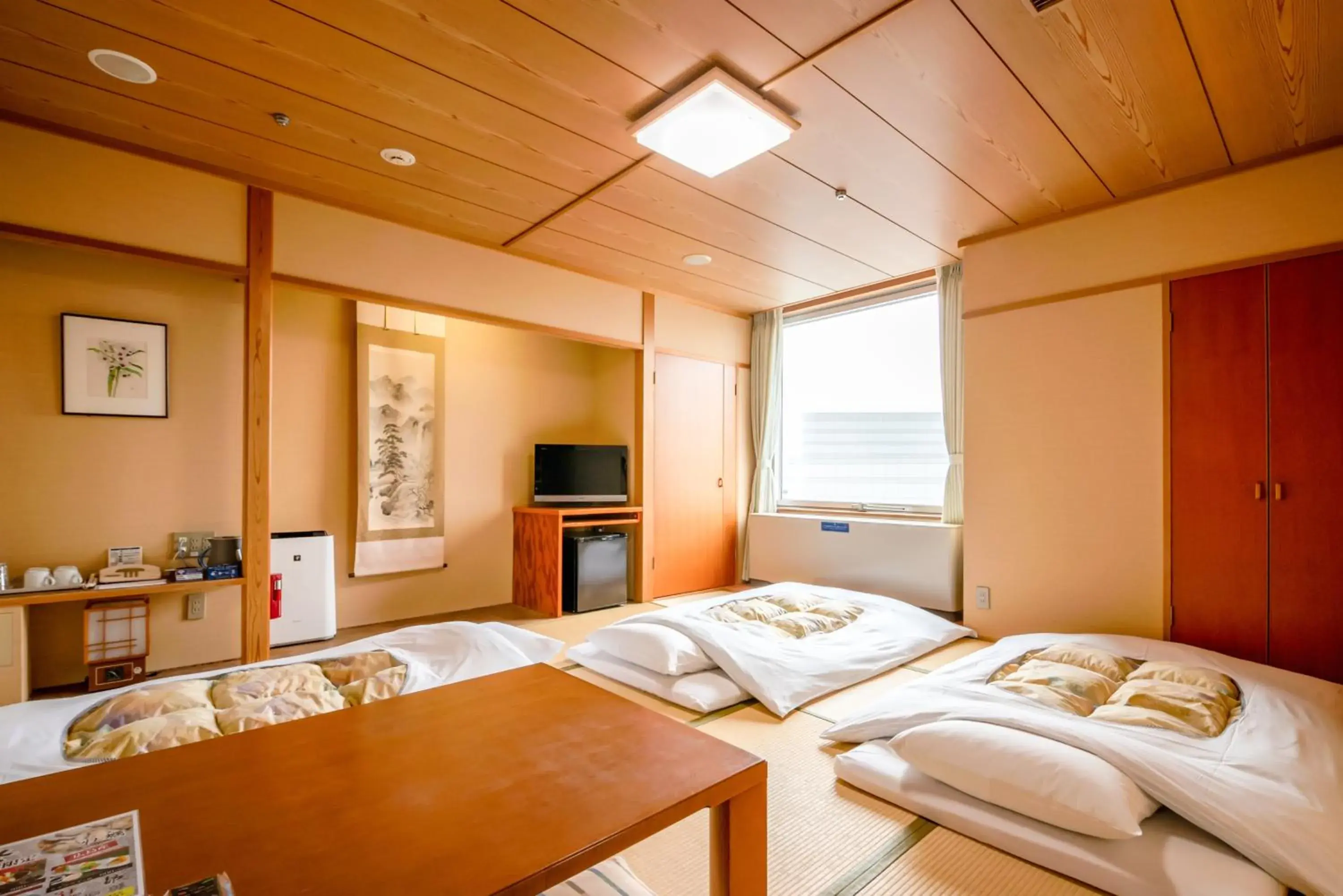 Bed in Hiroshima City Bunka Koryu Kaikan Bed in Hiroshima City Bunka Koryu Kaikan