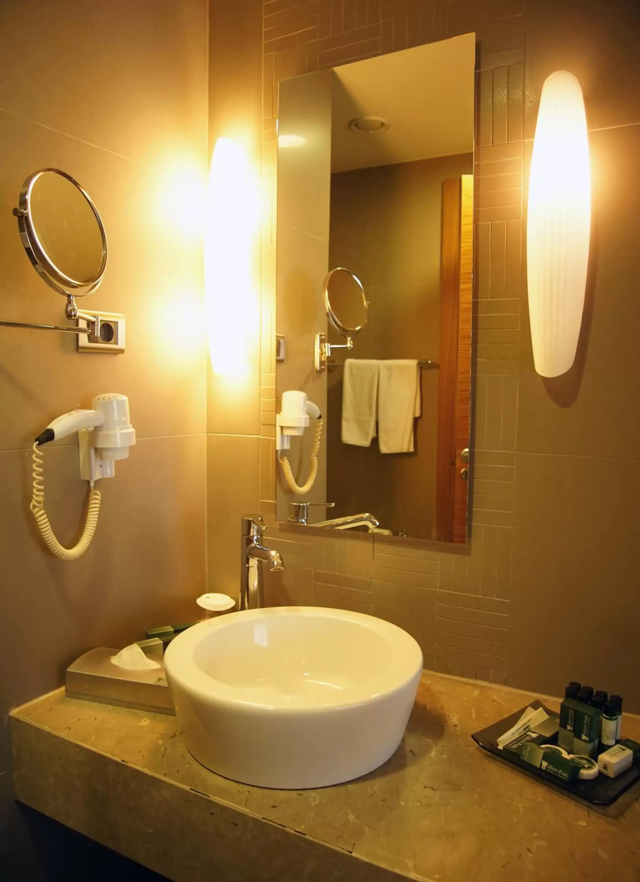 Bathroom in The Green Park Pendik Hotel & Convention Center