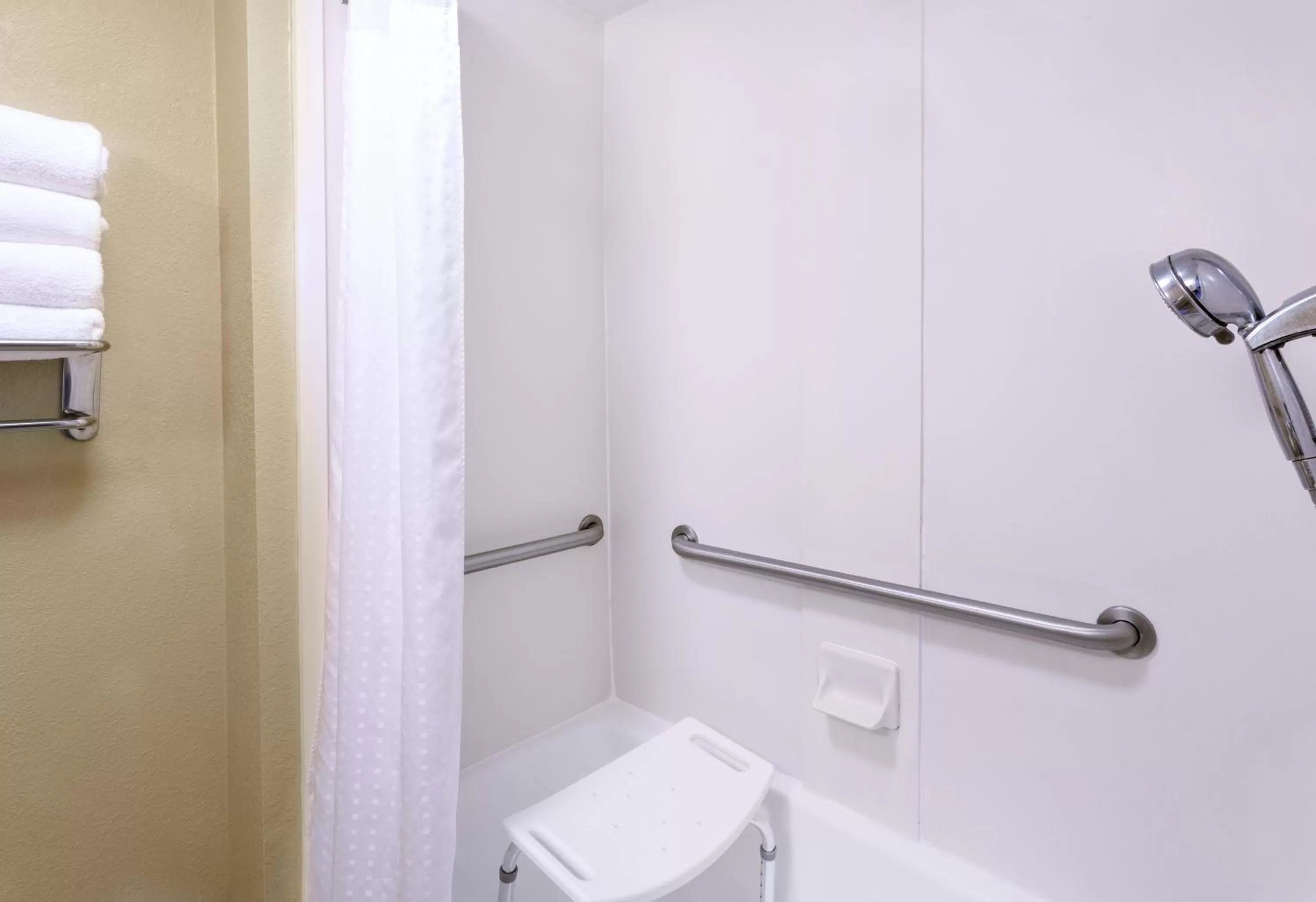 Bathroom in Holiday Inn Hotel & Suites Daytona Beach On The Ocean by IHG