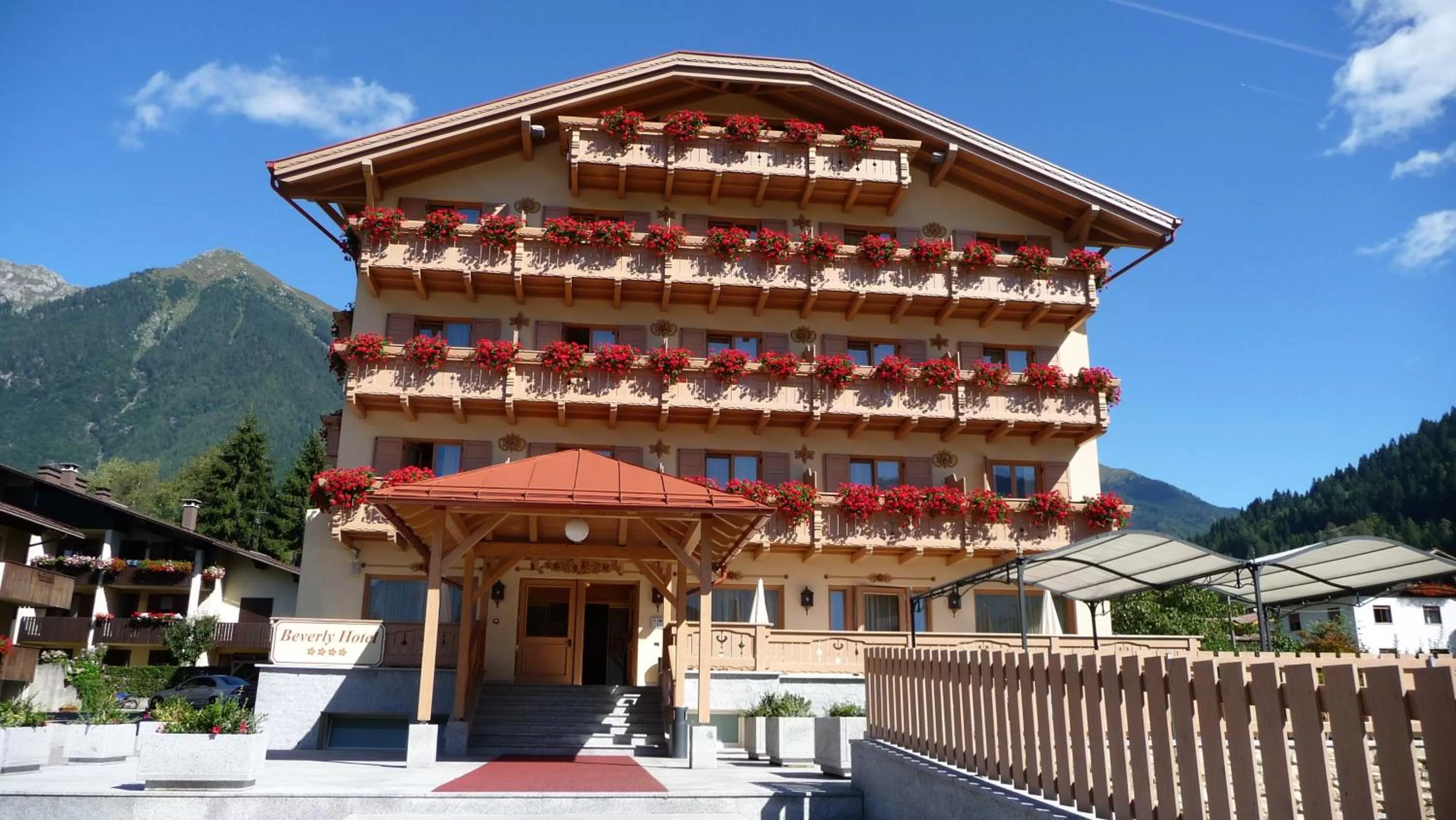 Beverly Alps Hotel & Spa