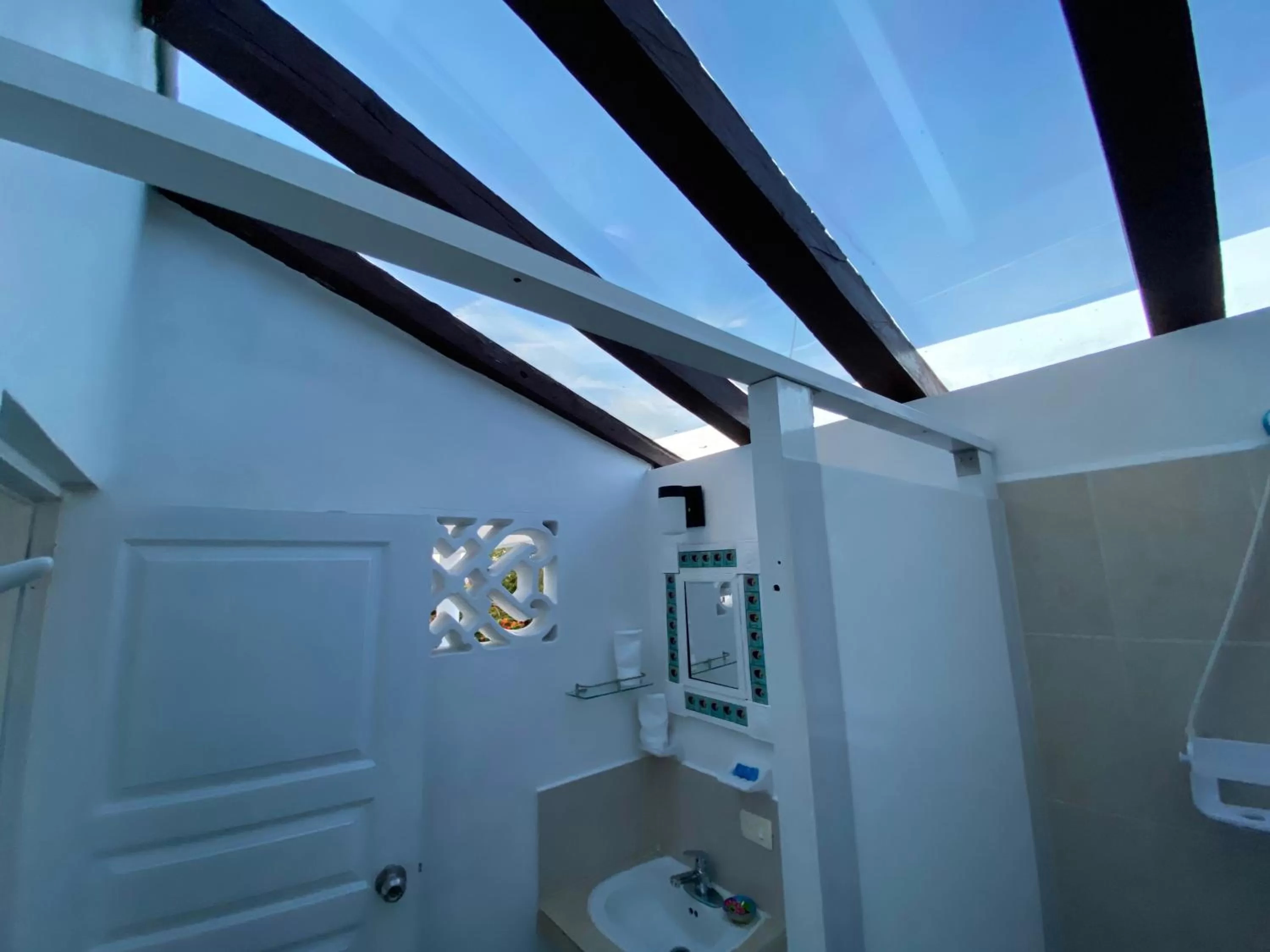 Bathroom in The Quetzal