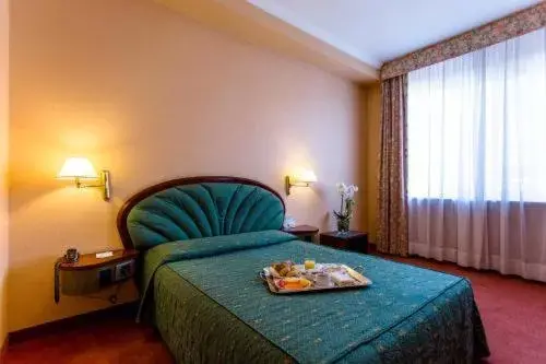 Bedroom, Bed in B&B Hotel Borgaro Torinese