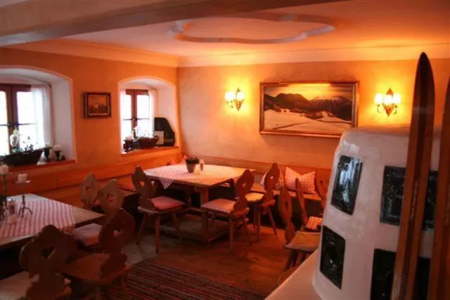 Restaurant/places to eat in Berggasthof Butzn Wirt