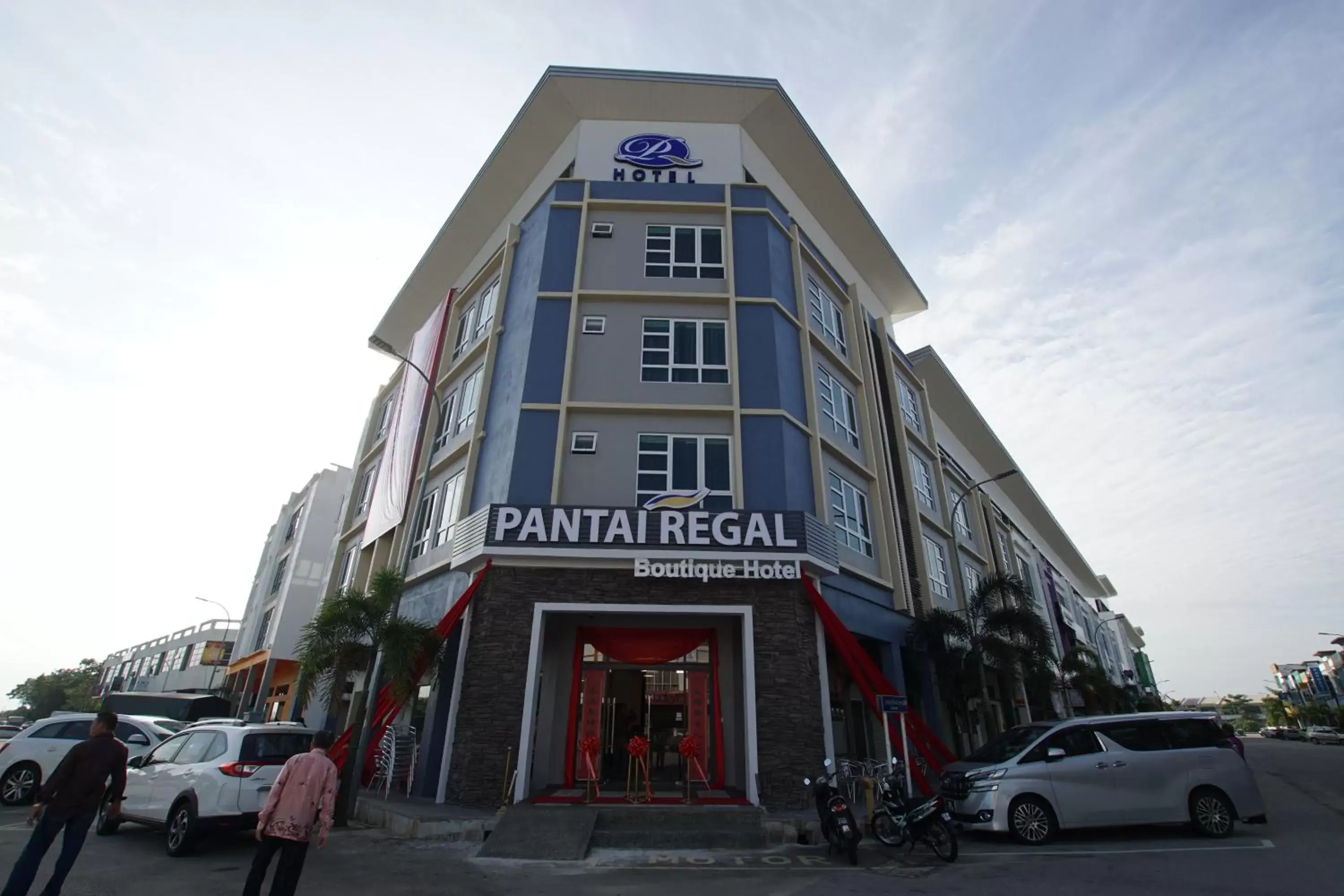 Facade/entrance, Property Building in Pantai Regal Hotel