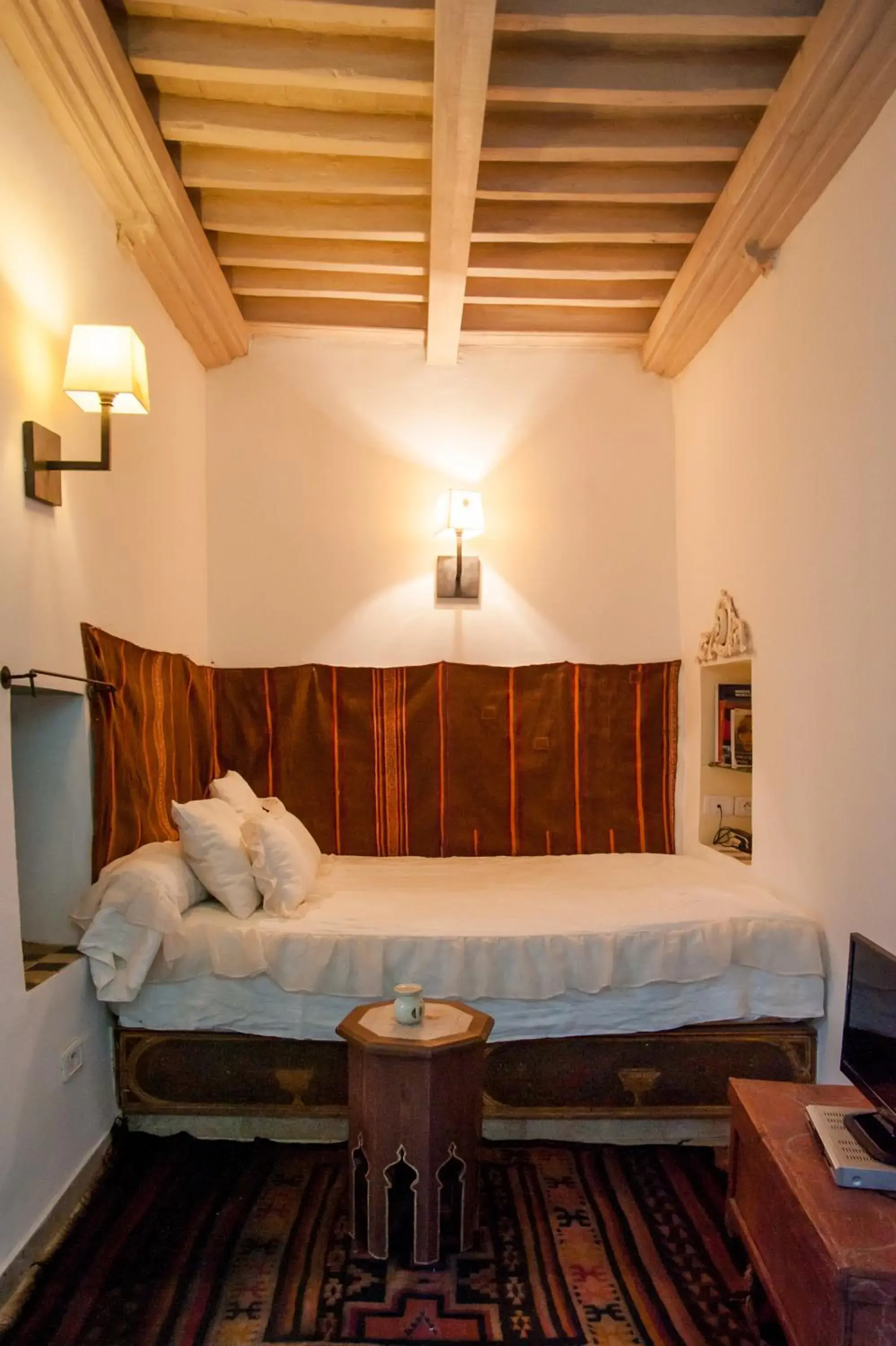 Bedroom, Bed in Dar Ben Gacem