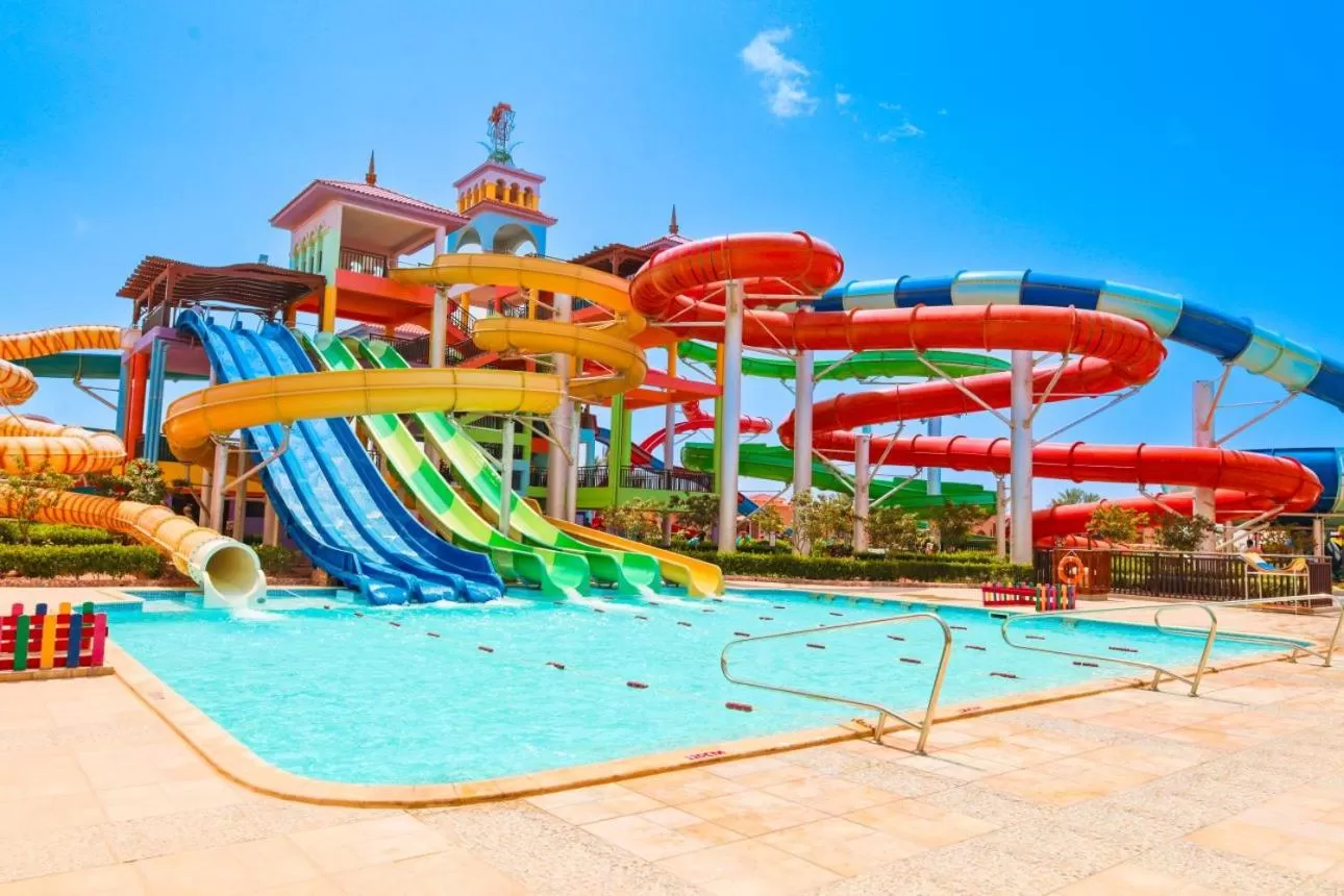 Charmillion Gardens Aquapark