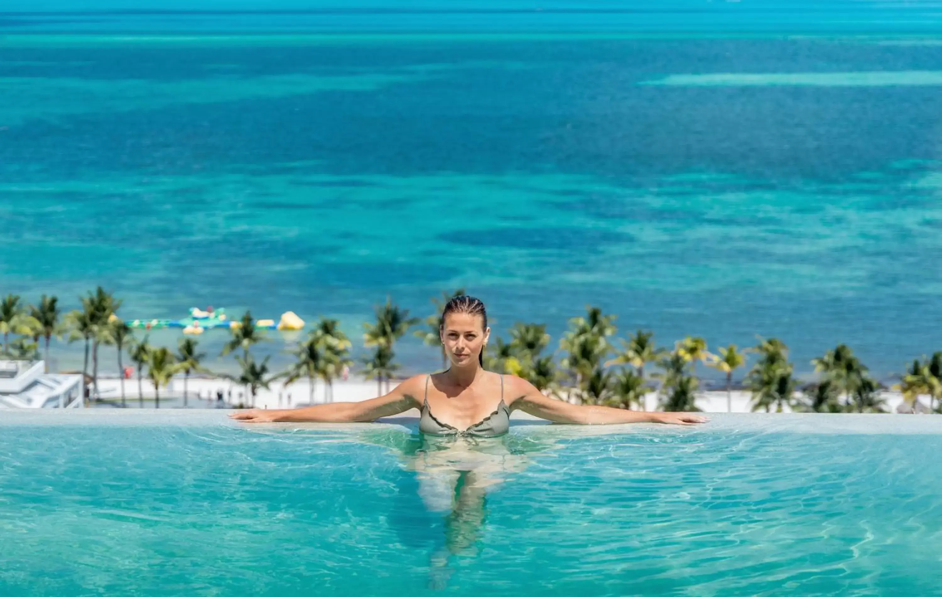 People, Swimming Pool in Garza Blanca Resort & Spa Cancun
