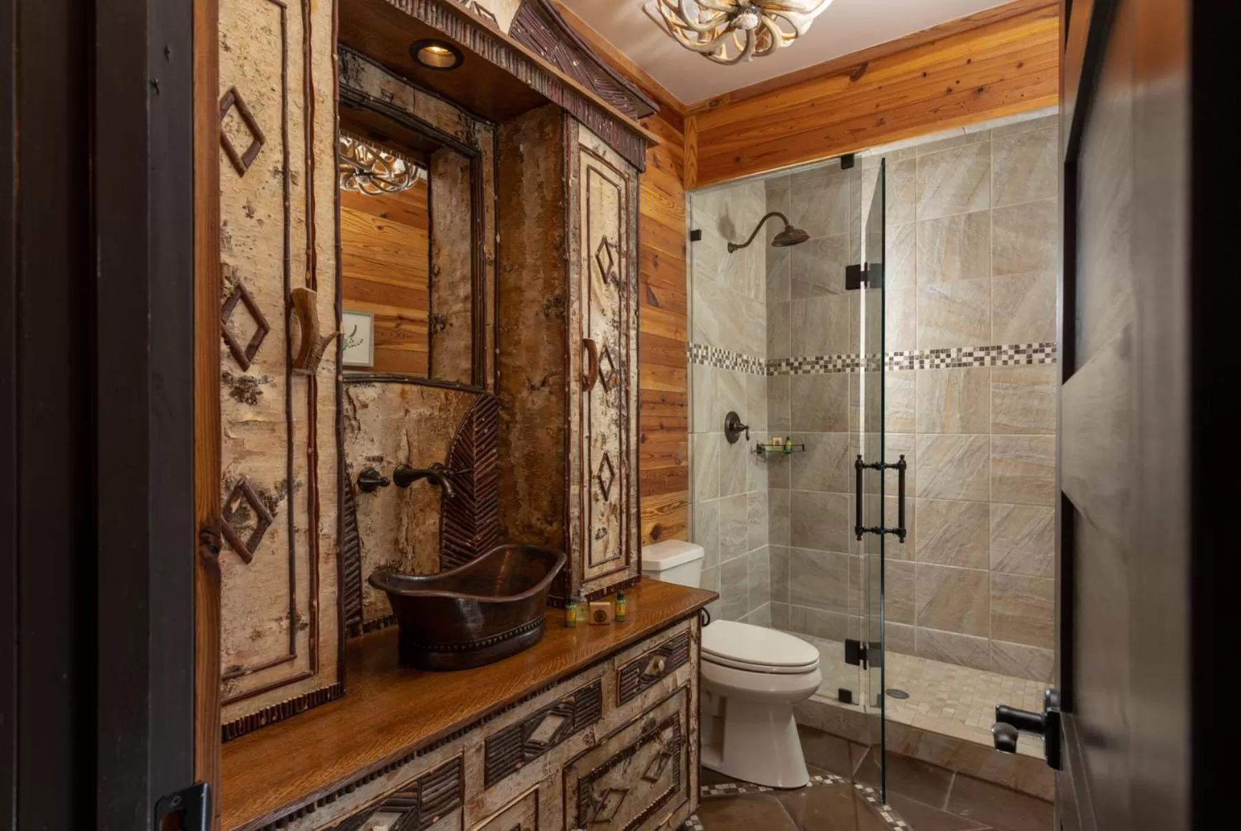 Bathroom in The White Birch Inn