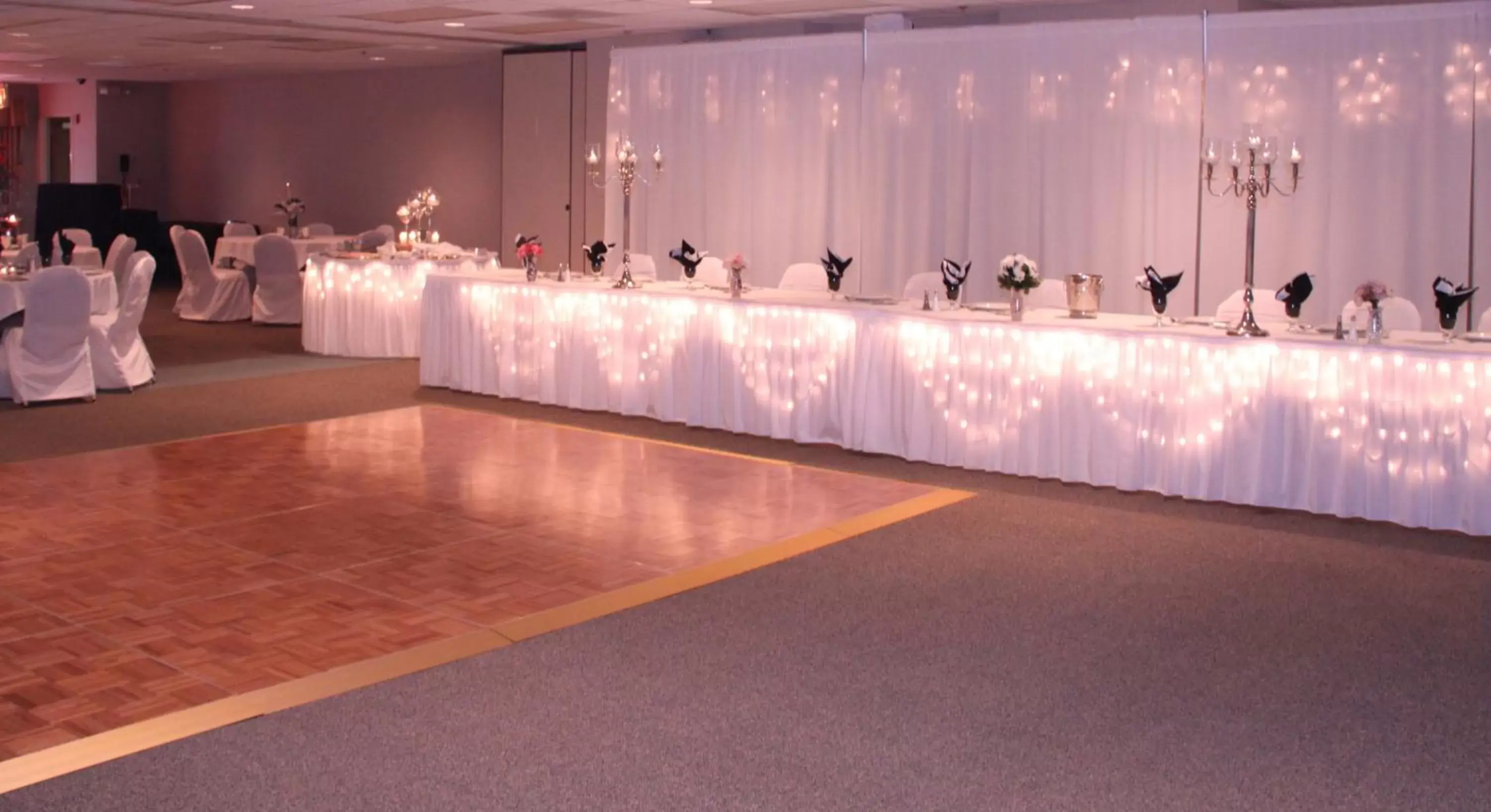 Banquet/Function facilities, Banquet Facilities in Baymont by Wyndham Des Moines Airport