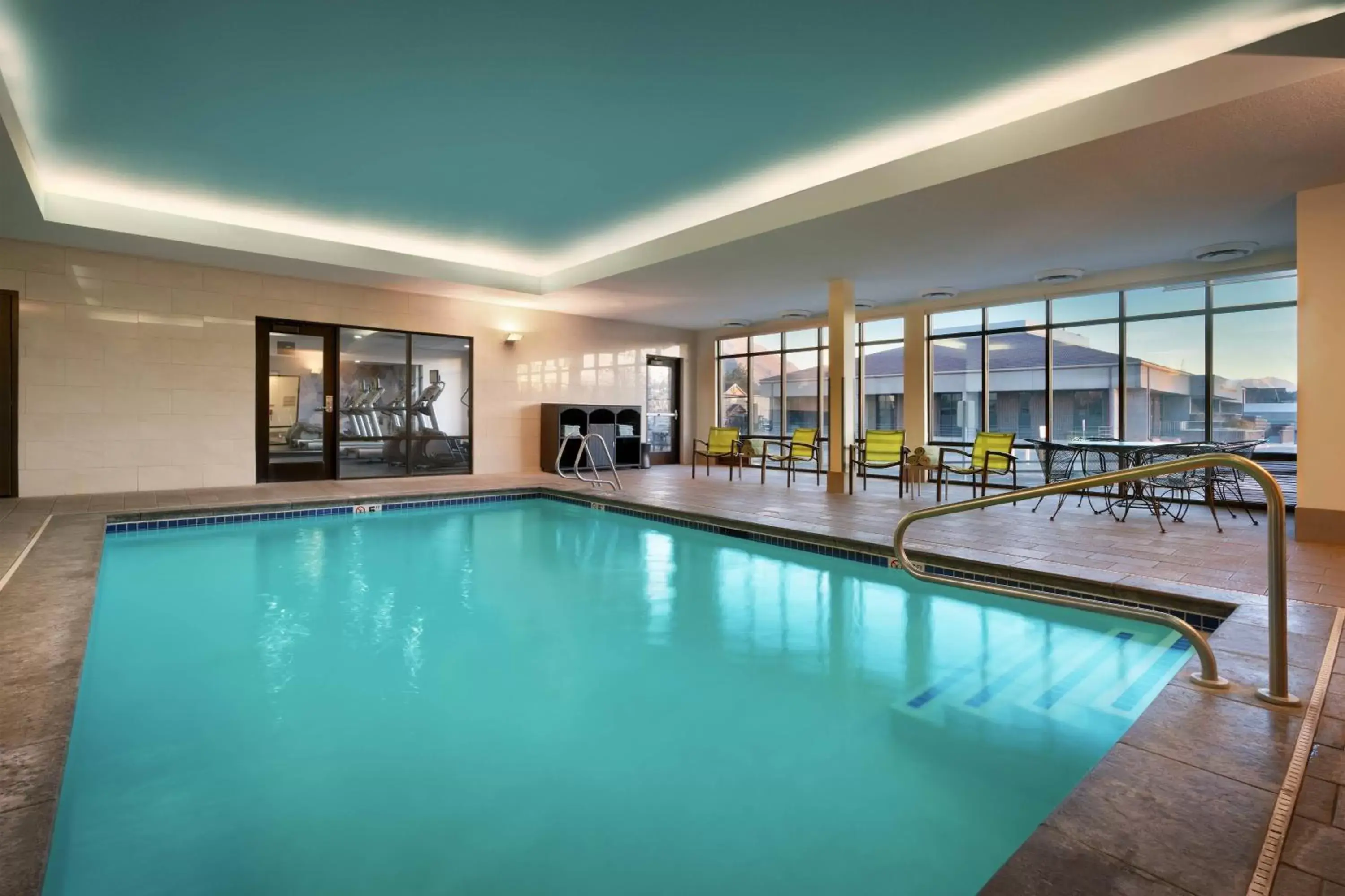 Swimming Pool in SpringHill Suites by Marriott Provo