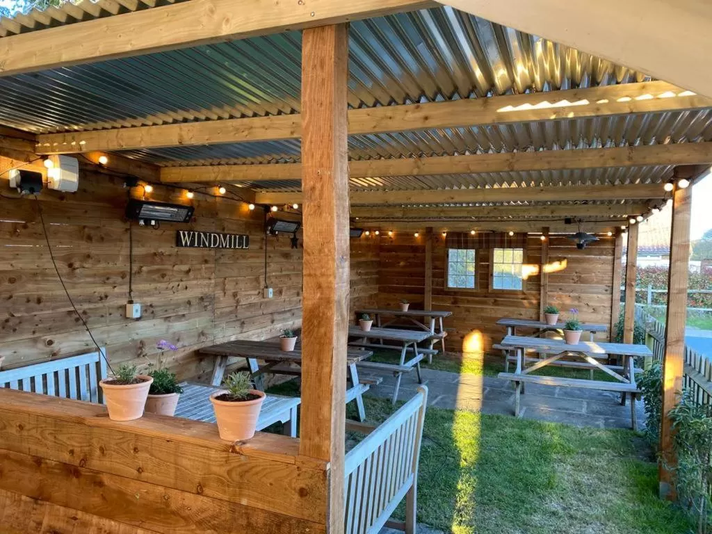 Garden in The Windmill Inn