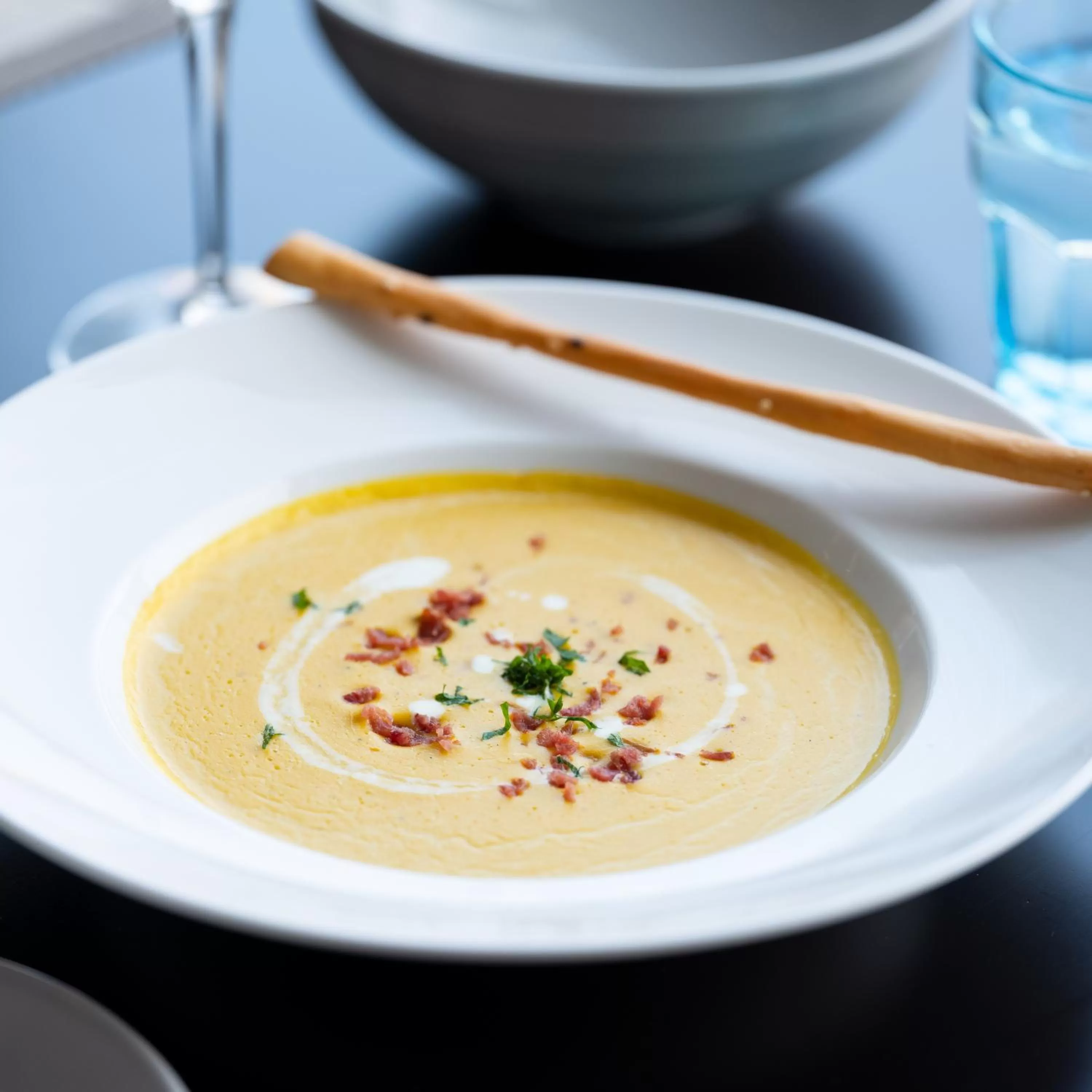 Food and drinks in Holiday Inn & Suites Jakarta Gajah Mada by IHG