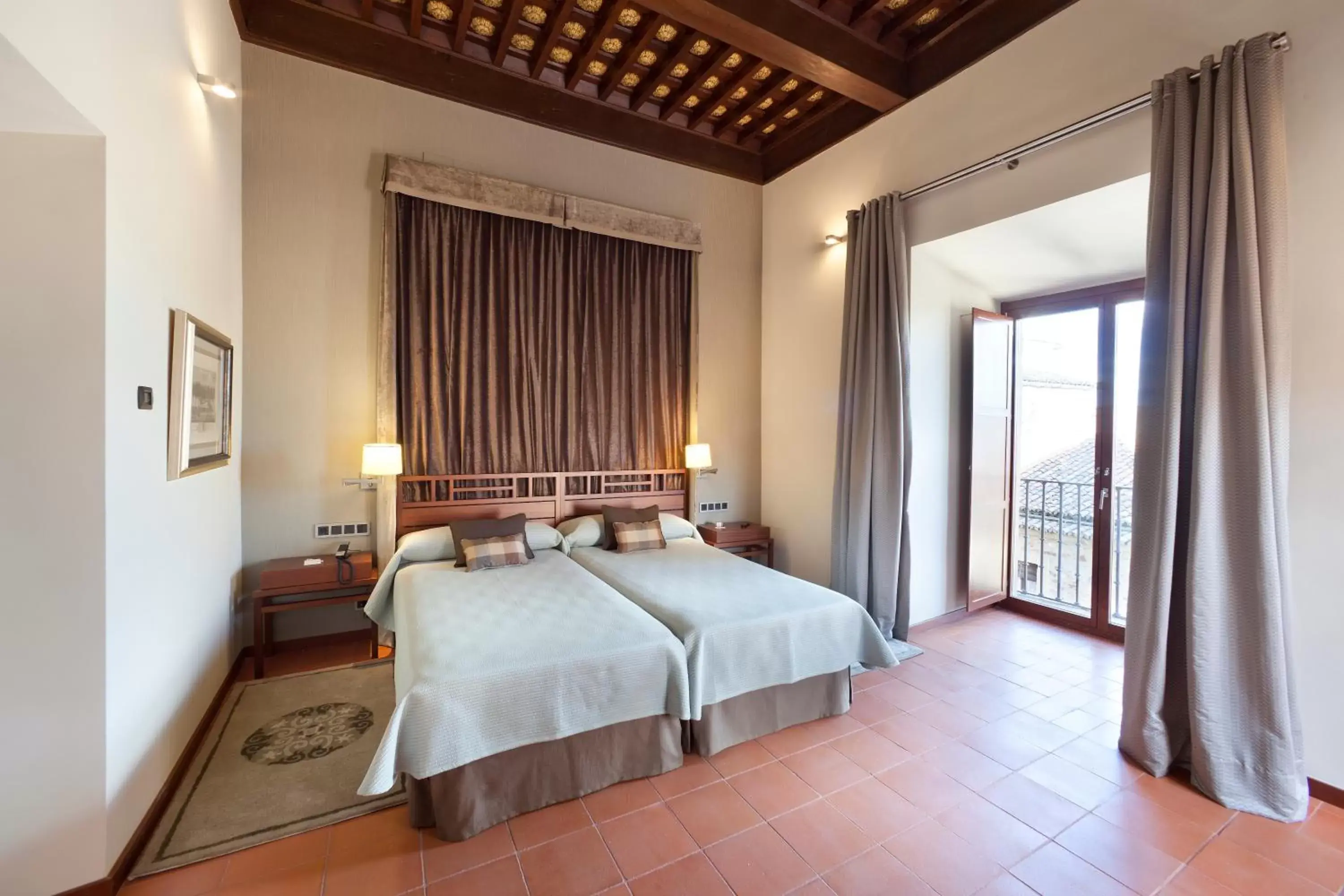 Bedroom, Bed in Parador de Caceres