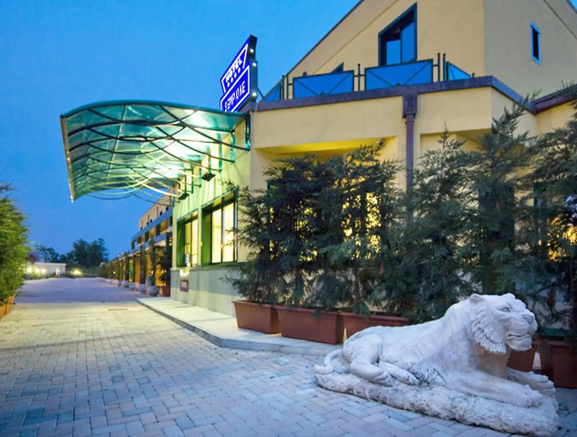 Facade/entrance, Property Building in AS Hotel Sempione Fiera