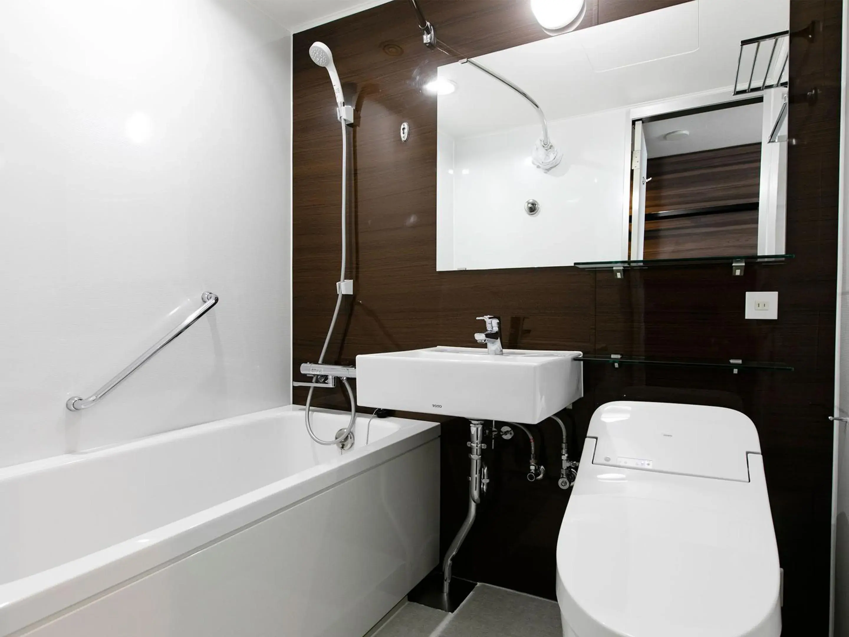 Bathroom in Hotel JAL City Nagasaki Bathroom in Hotel JAL City Nagasaki