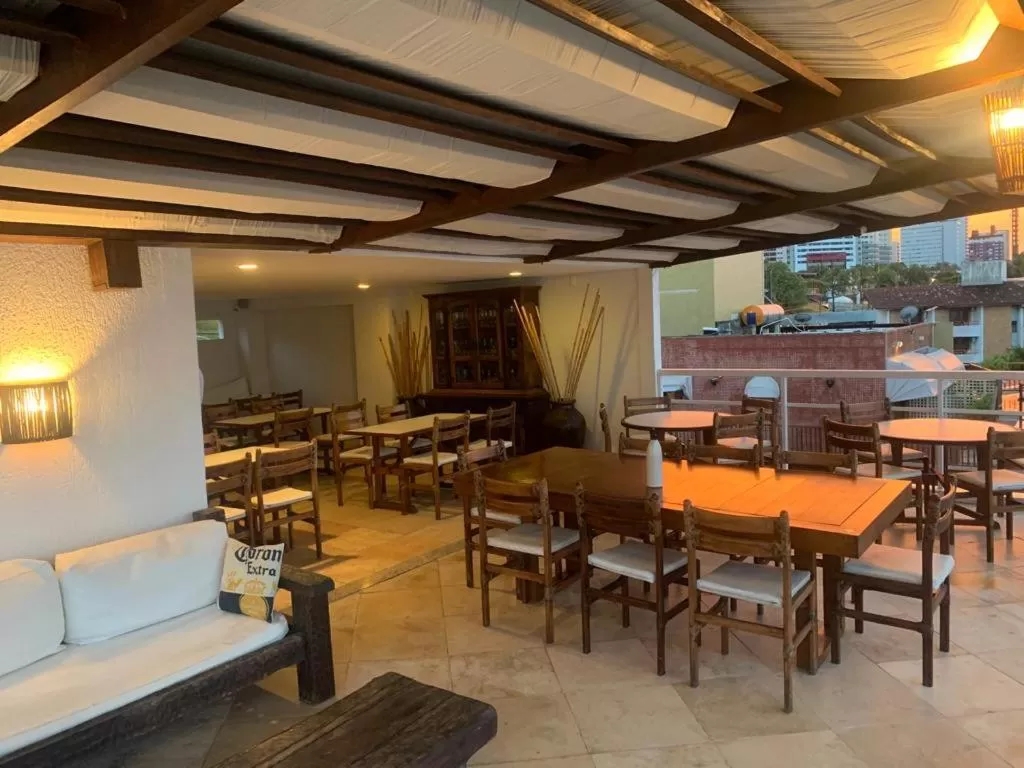 Restaurant/Places to Eat in Vip Praia Hotel