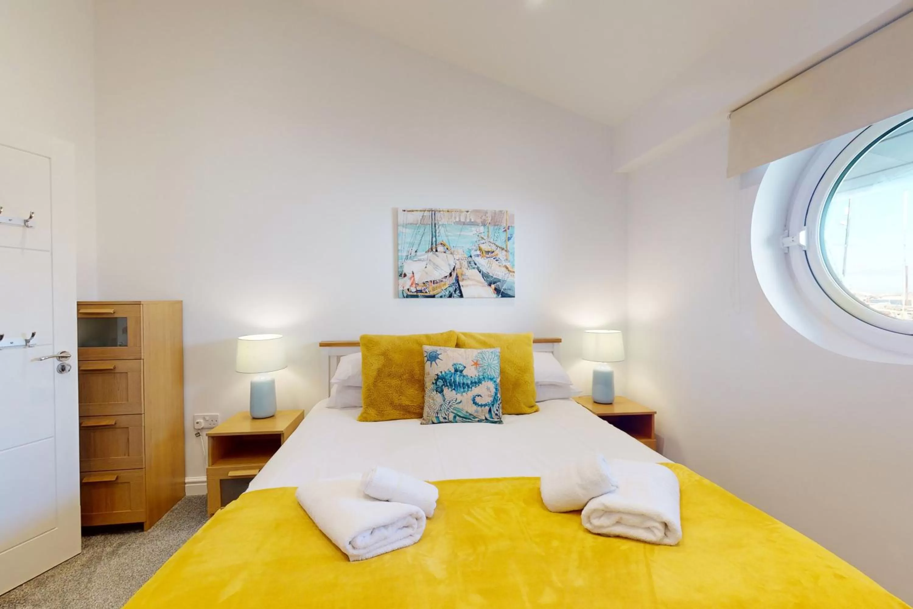 Bedroom, Bed in Crabbers' Wharf