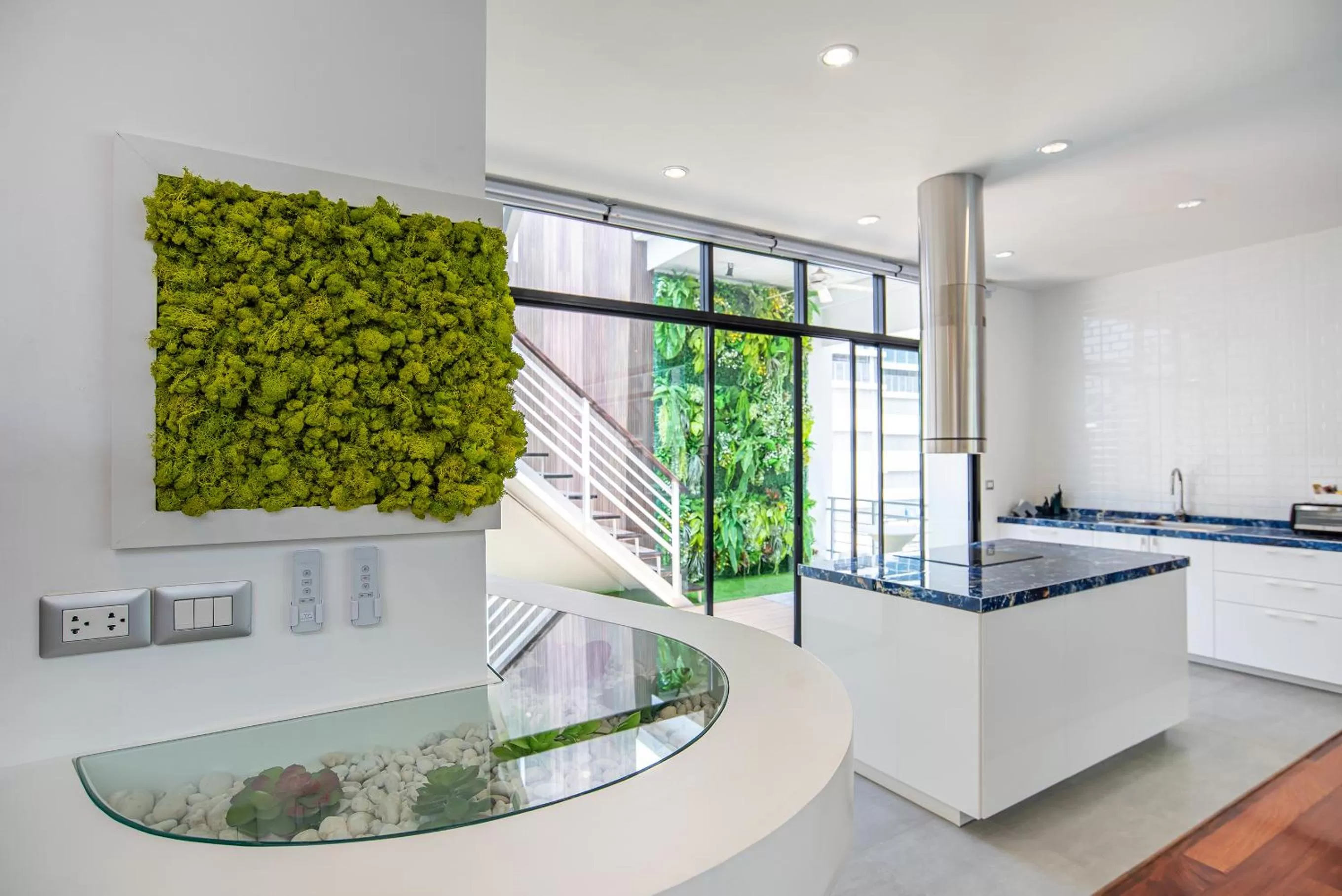 Kitchen or kitchenette in Benviar Tonson Residence