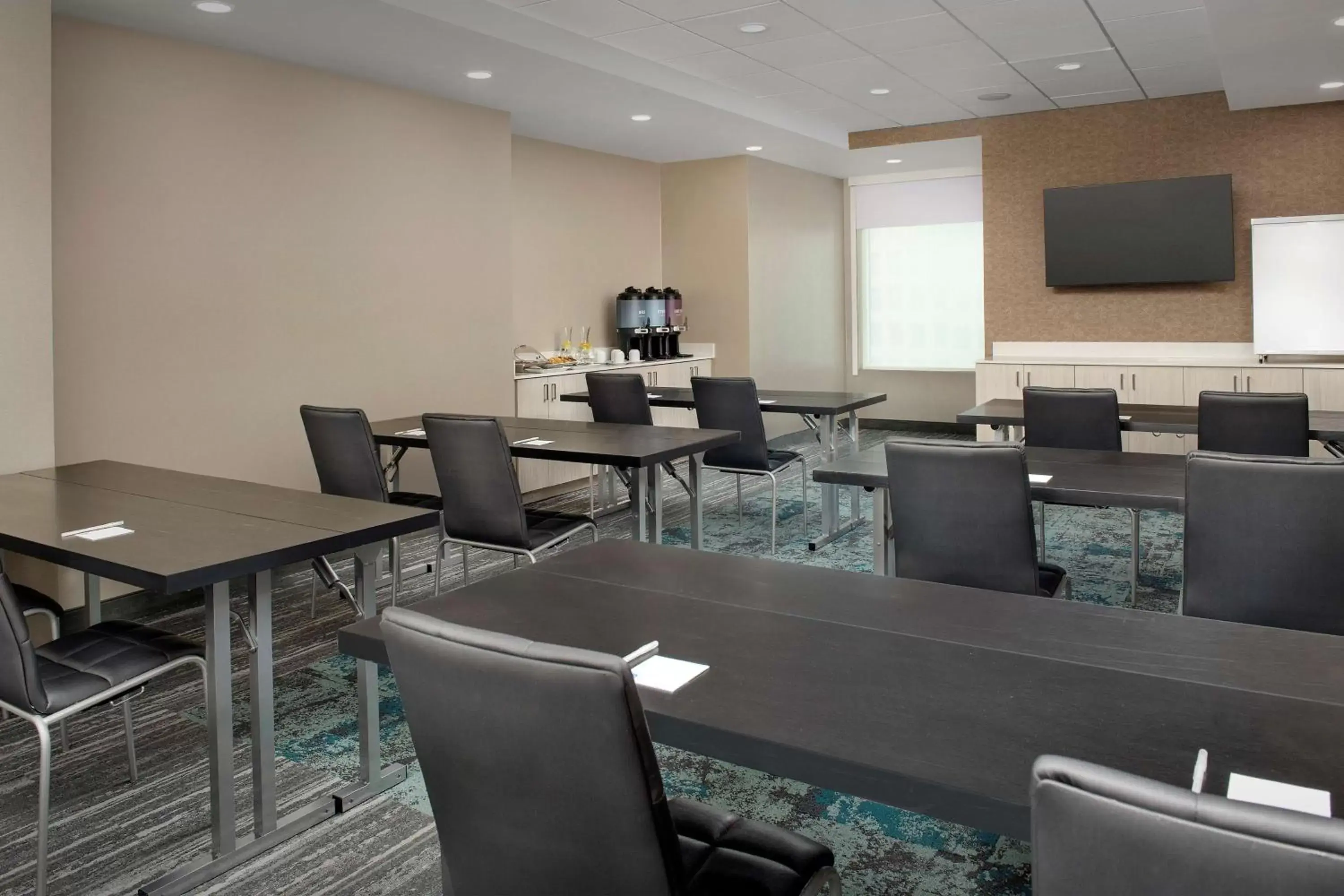 Meeting/conference room, Business Area/Conference Room in Tru By Hilton Miami Airport South Blue Lagoon, Fl