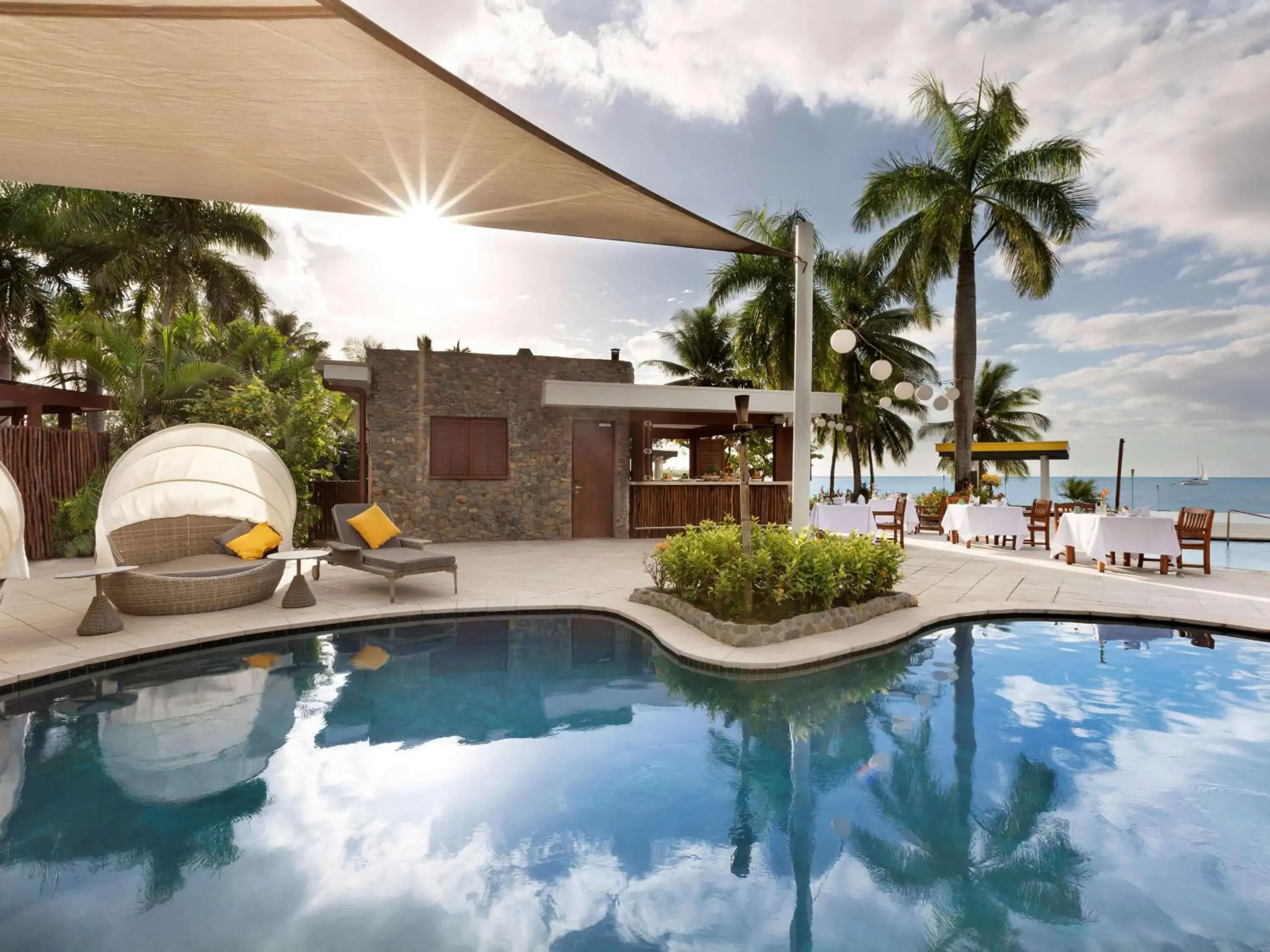Restaurant/places to eat, Swimming Pool in Sofitel Fiji Resort & Spa