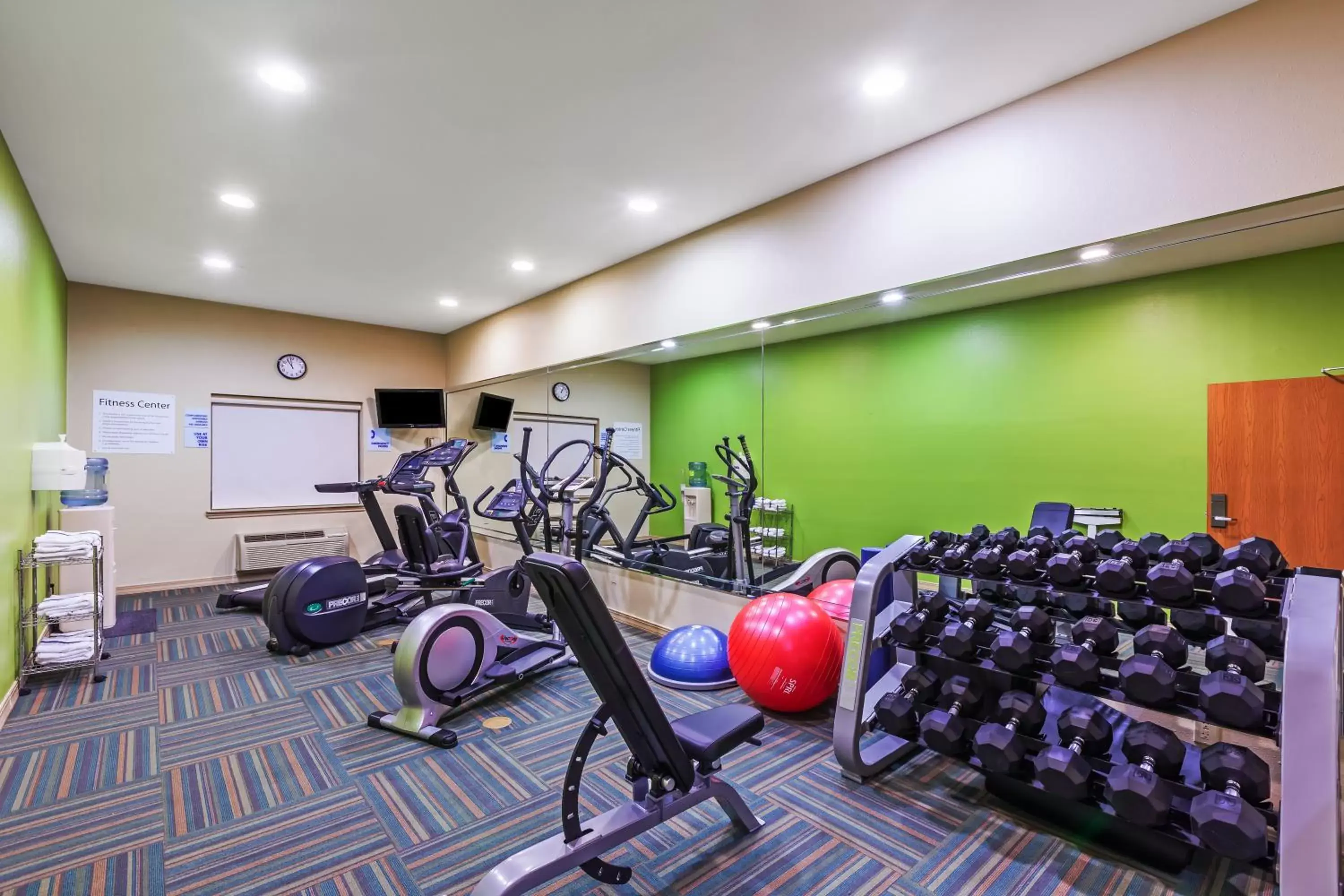 Fitness centre/facilities, Fitness Center/Facilities in Holiday Inn Express & Suites - Pharr, an IHG Hotel