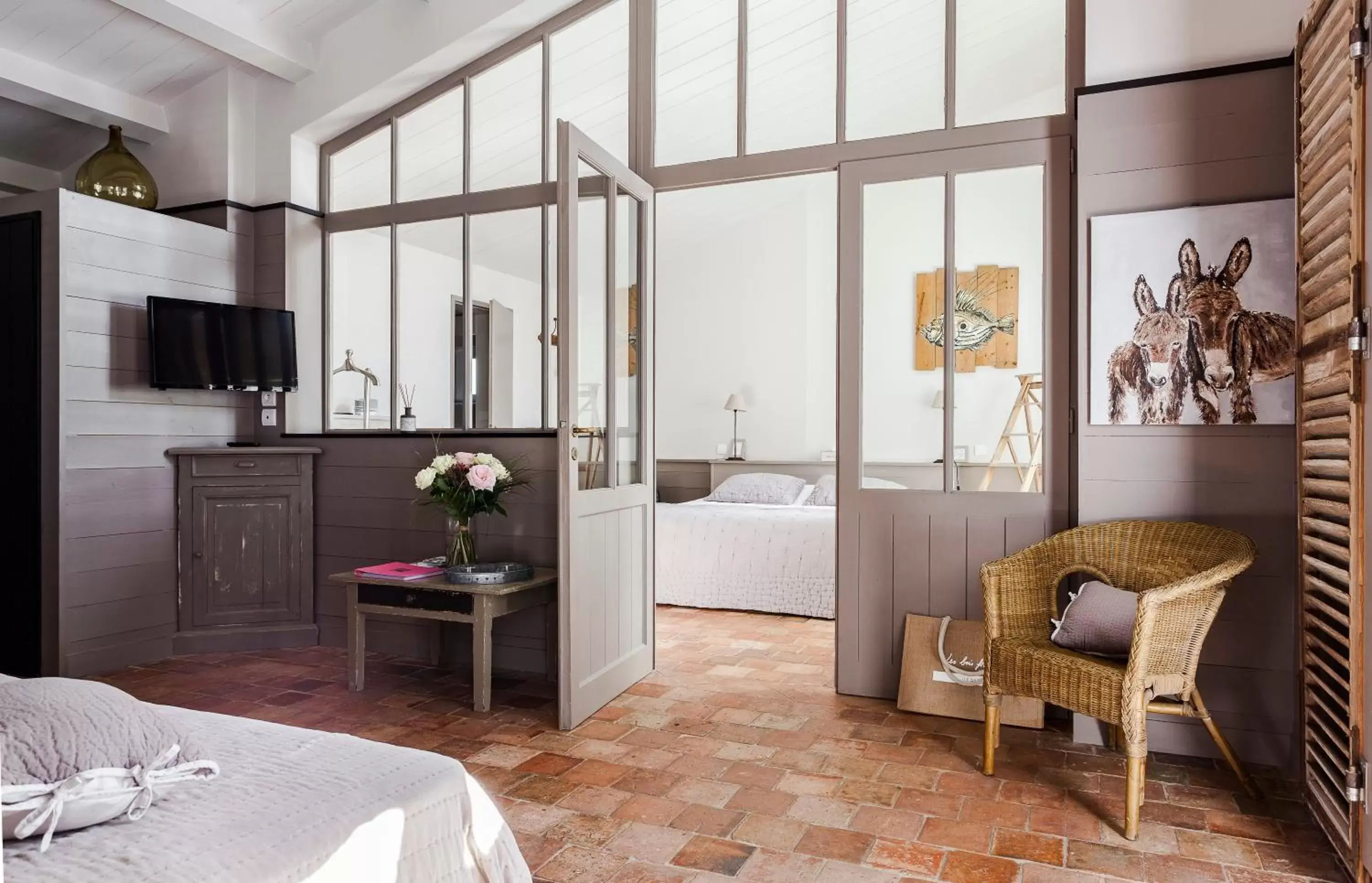 Bedroom, Seating Area in Hotel Les Bois Flottais