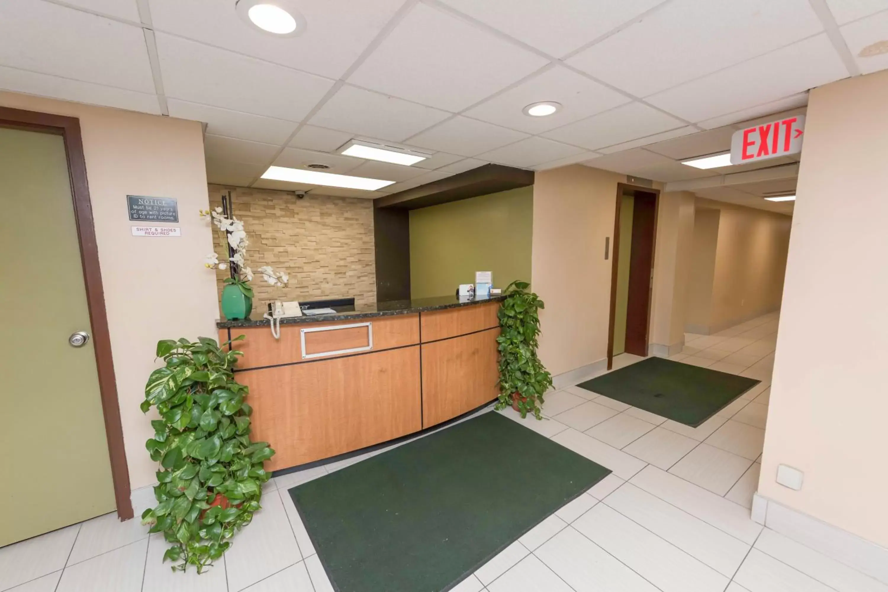 Lobby or reception, Lobby/Reception in Super 8 by Wyndham Frederick