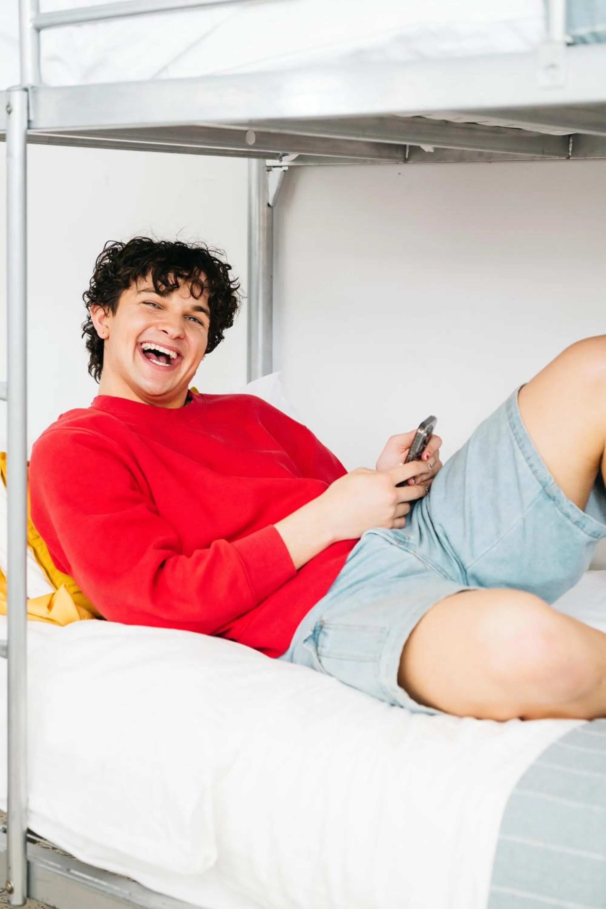 Standard Twin Room vs. Twin Room with Private Bathroom in Little Drifter Bondi