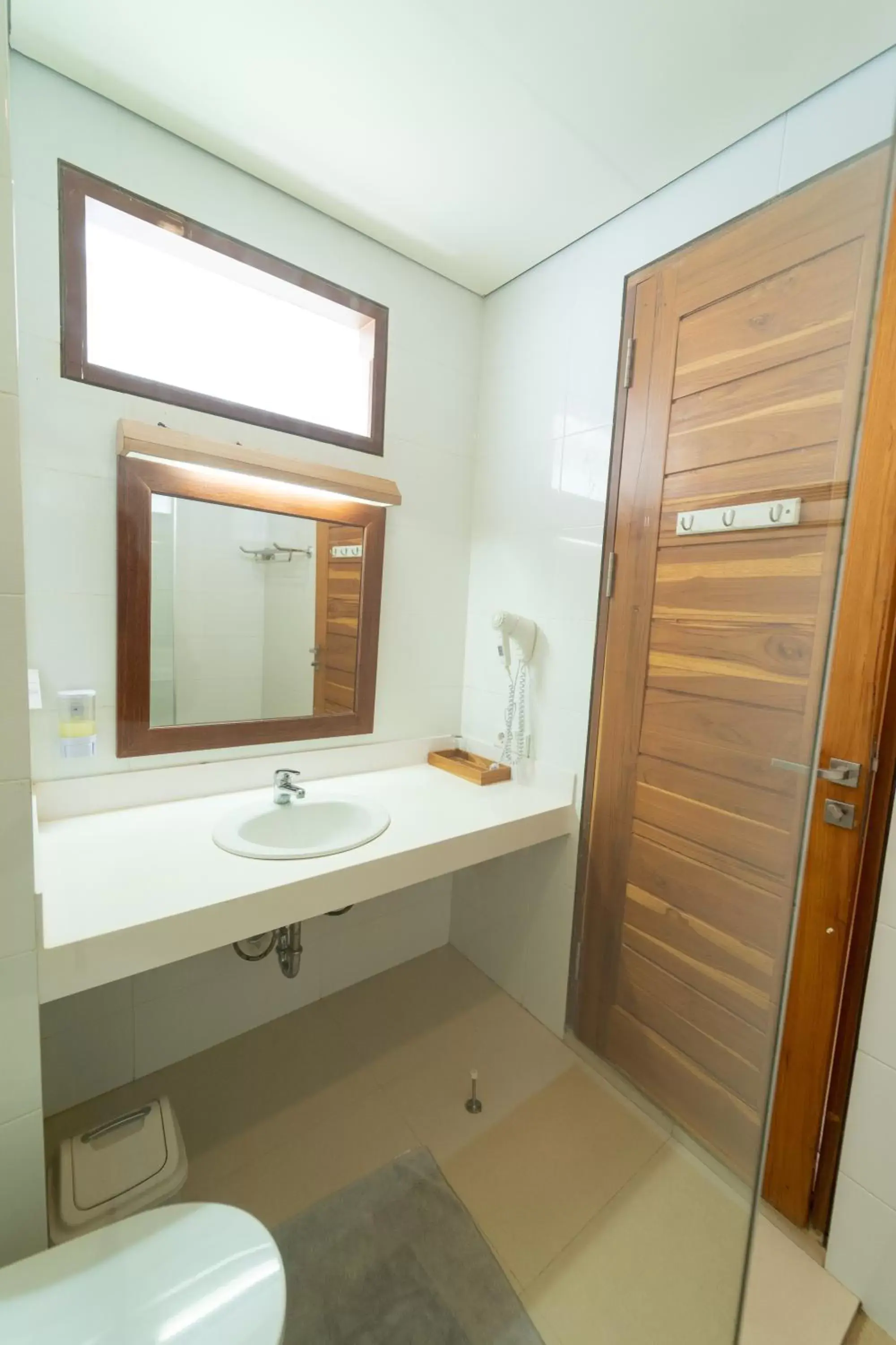 Bathroom in Komodo Lodge