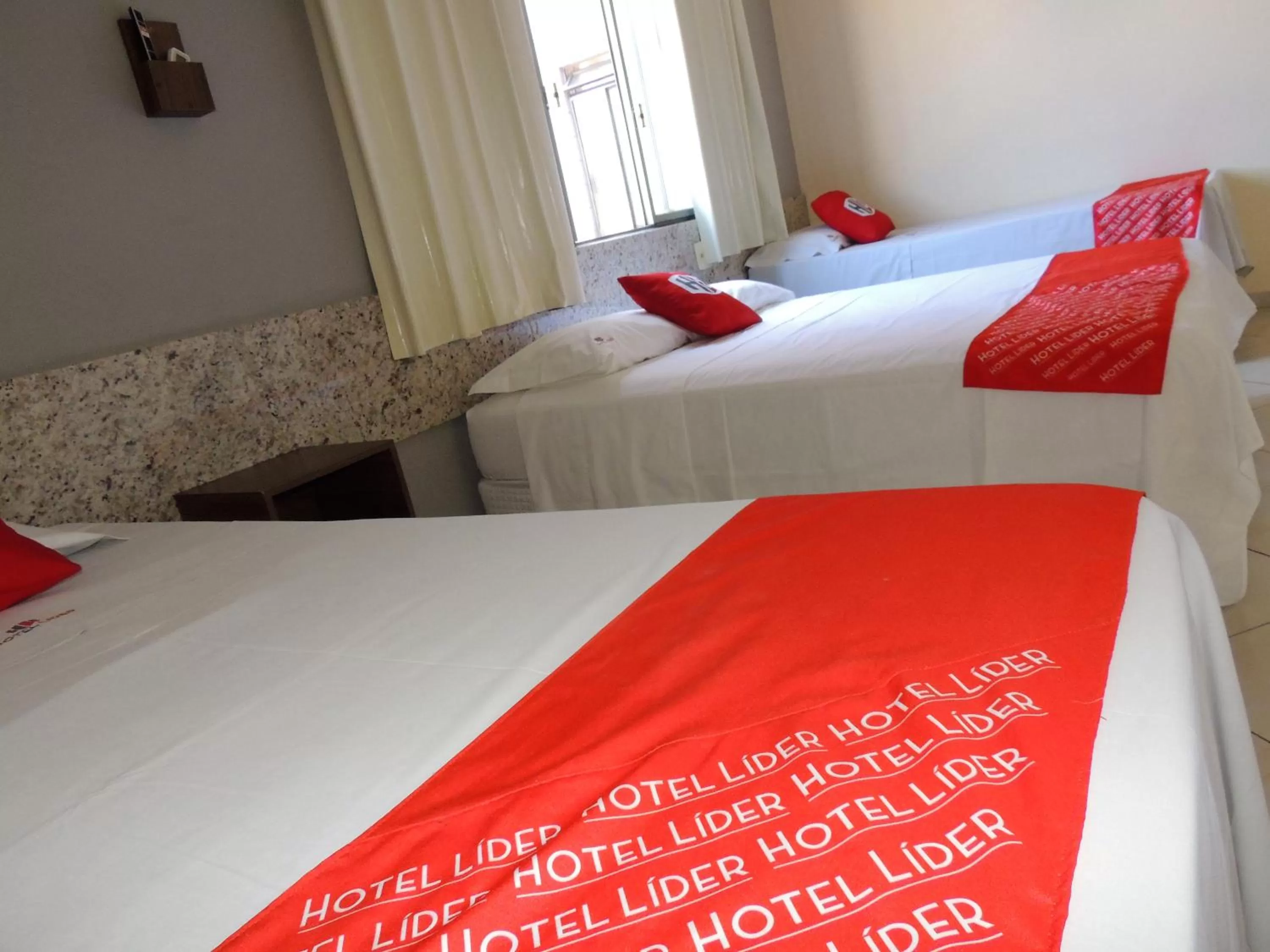 Bedroom, Bed in Hotel Líder