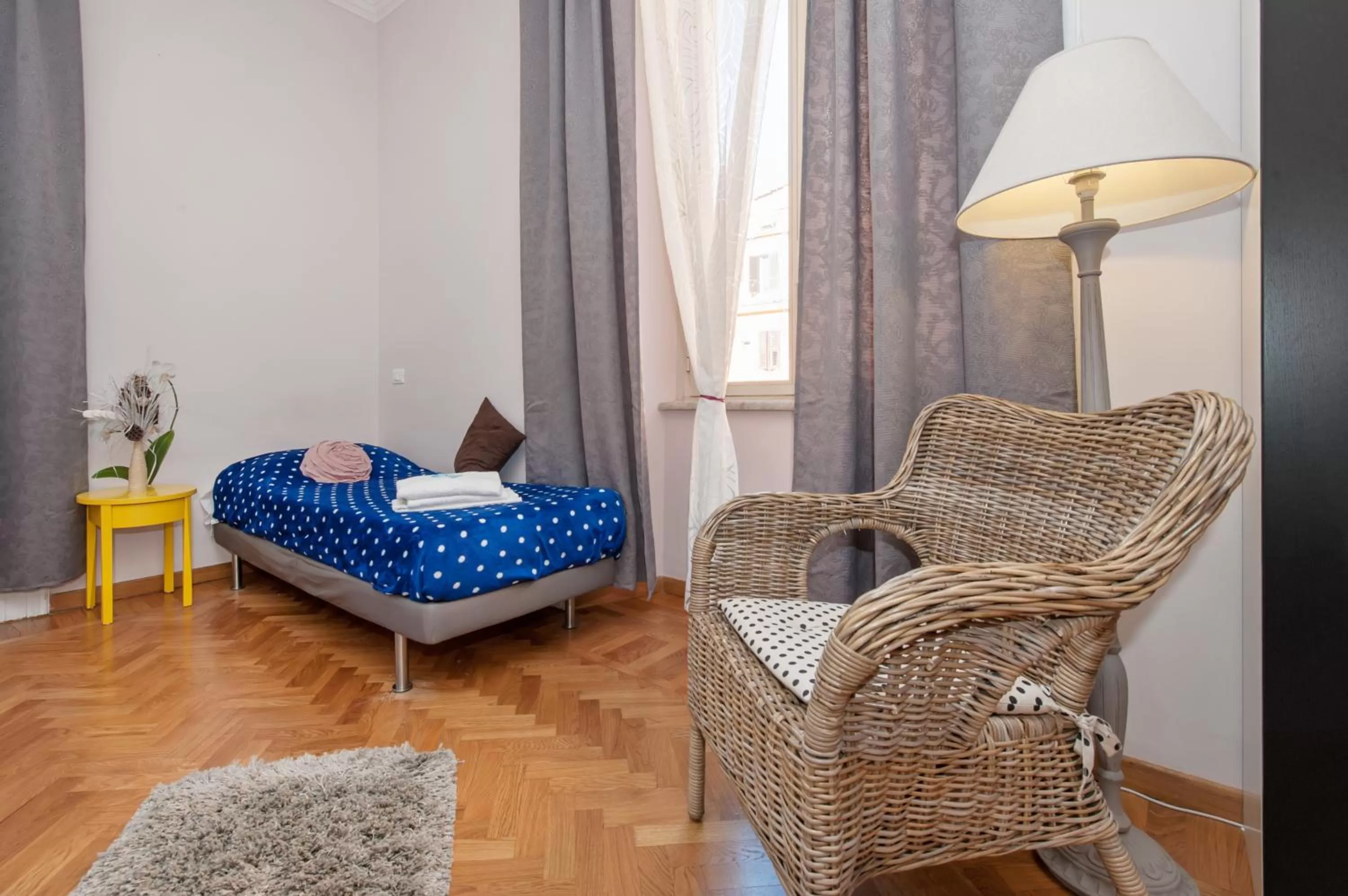 Bed in Sesto Suites Central