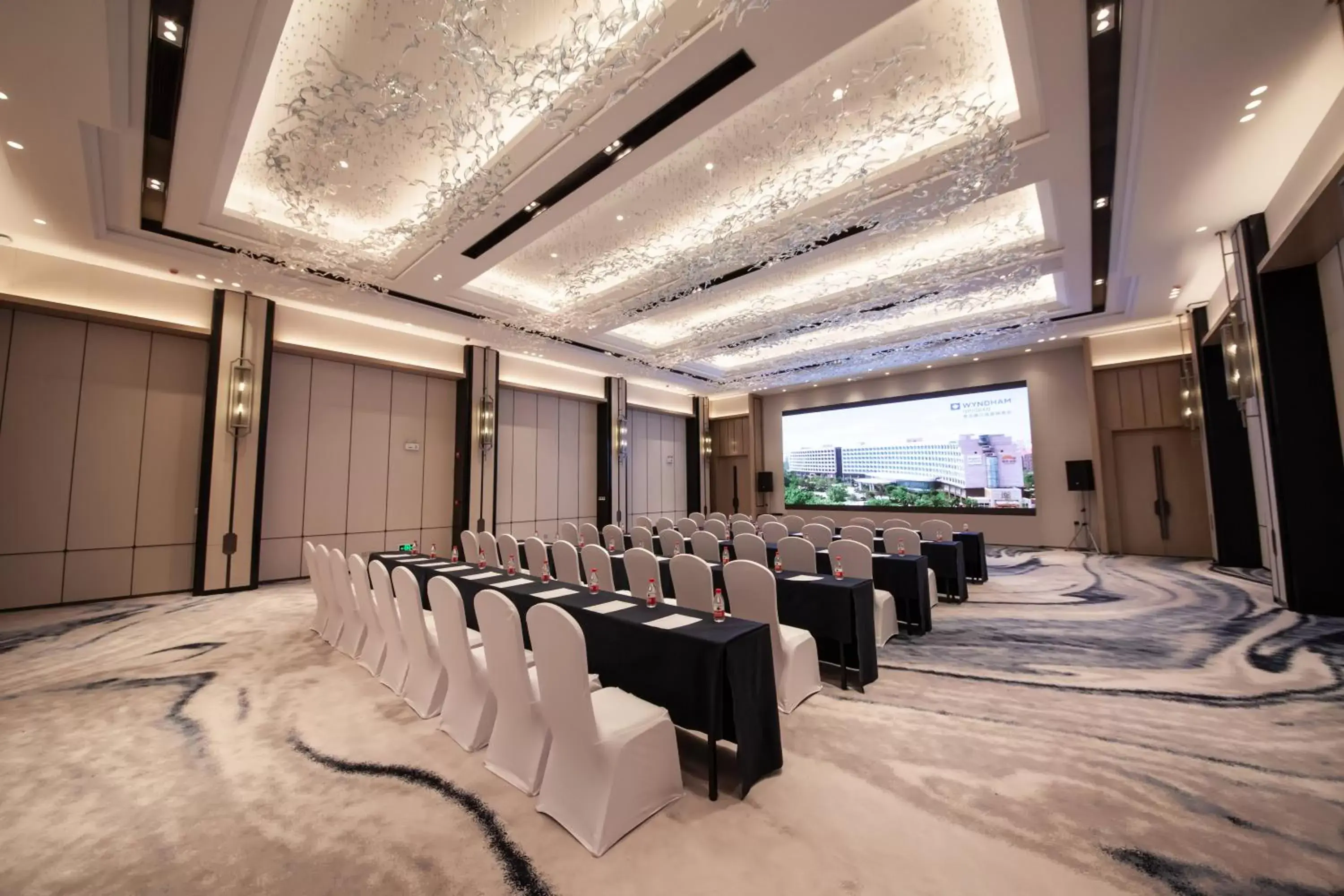 Meeting/conference room in Wyndham Qingdao