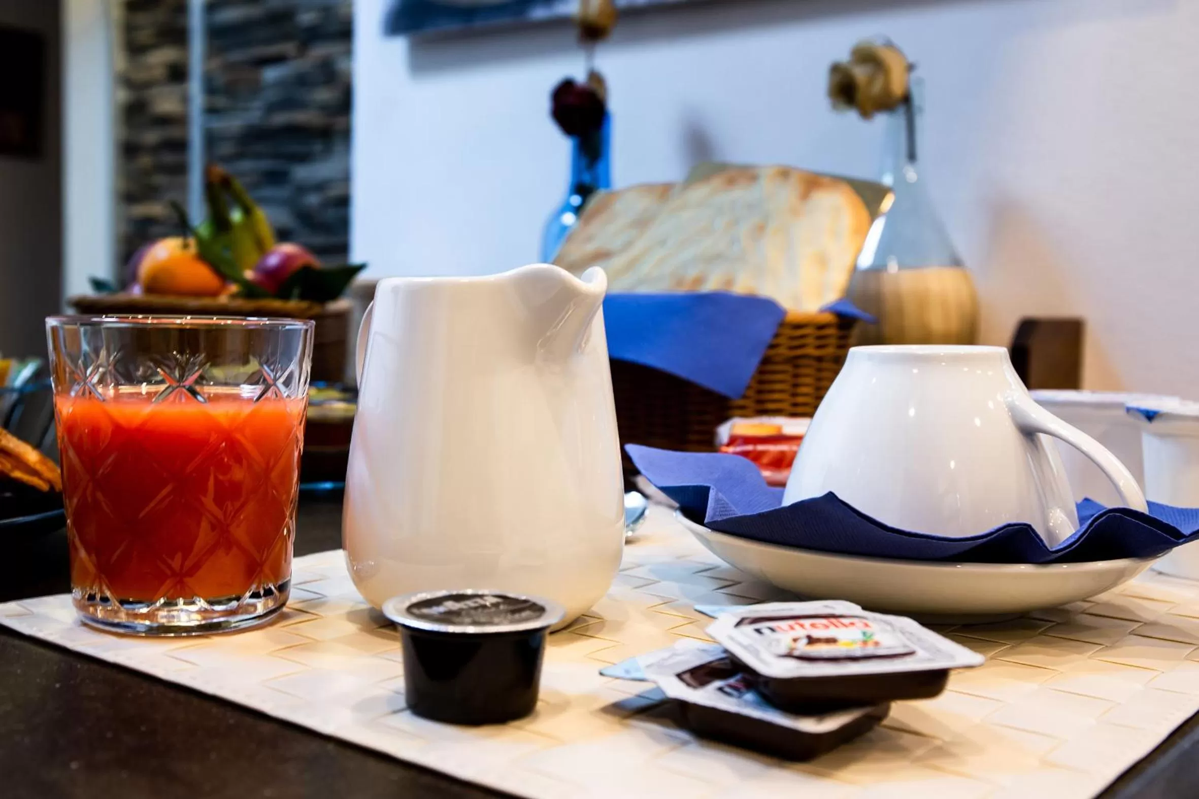 Communal kitchen in Medici Soderini