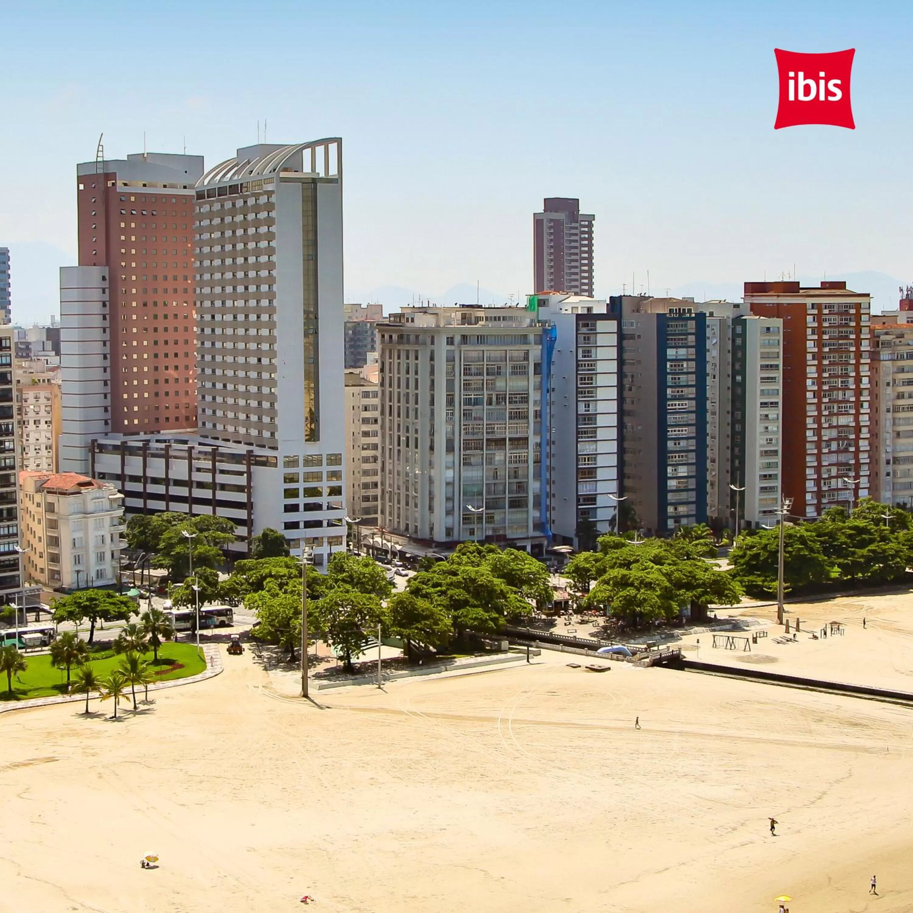 Property building in ibis Santos Gonzaga Praia
