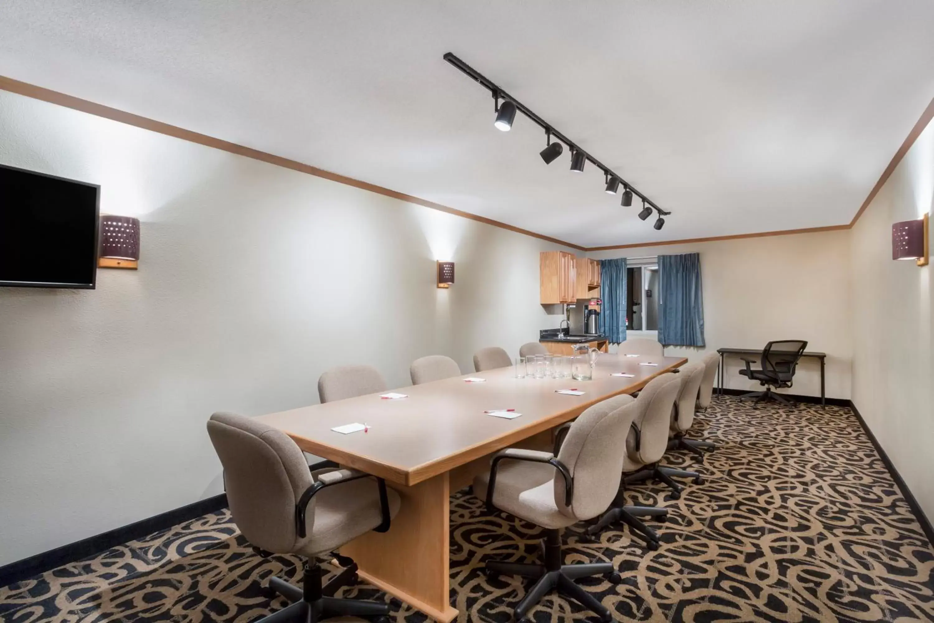 Meeting/conference room, Business Area/Conference Room in Baymont by Wyndham Bozeman