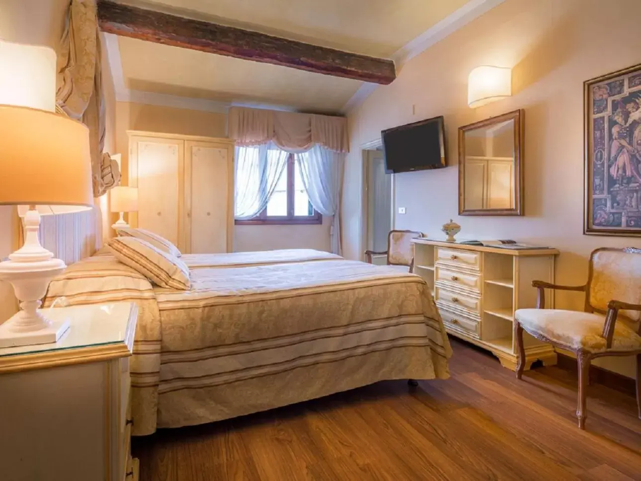 Bed in Hotel Palazzo dal Borgo