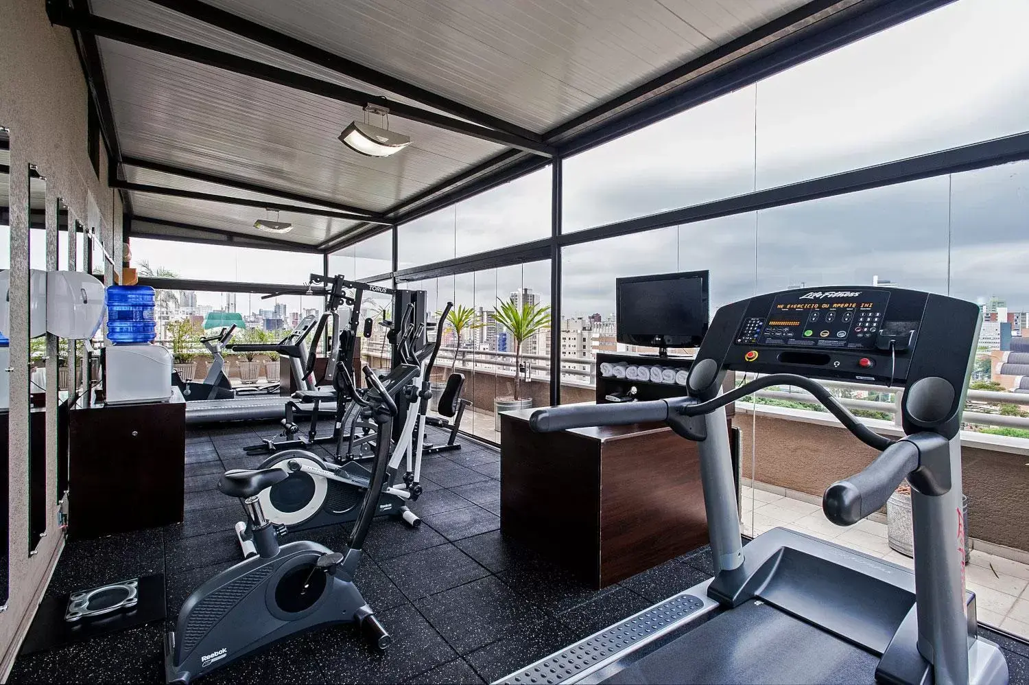Fitness centre/facilities, Fitness Center/Facilities in FULL JAZZ by Slaviero Hotéis