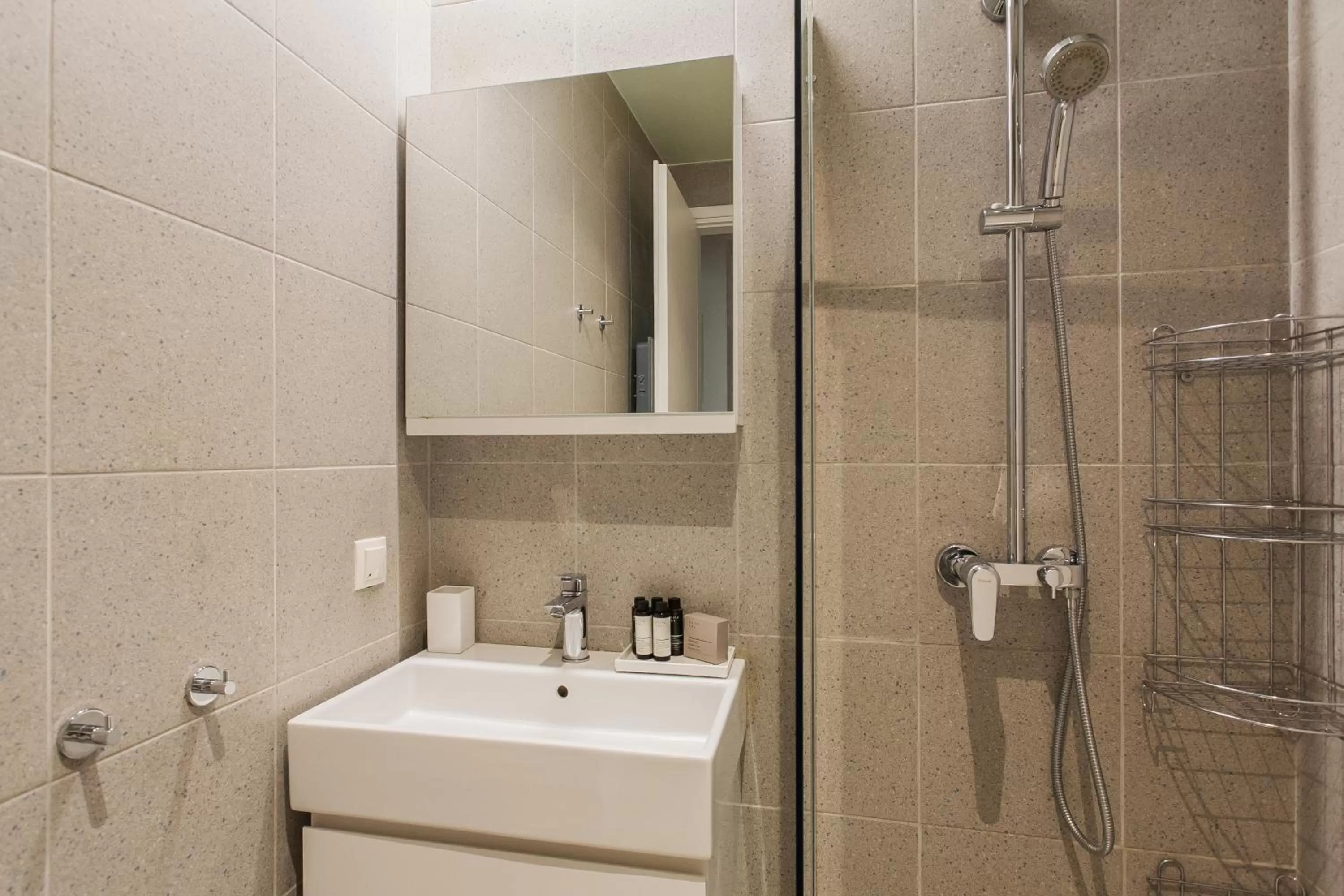 Bathroom in ZOIA The Hill by UPSTREET