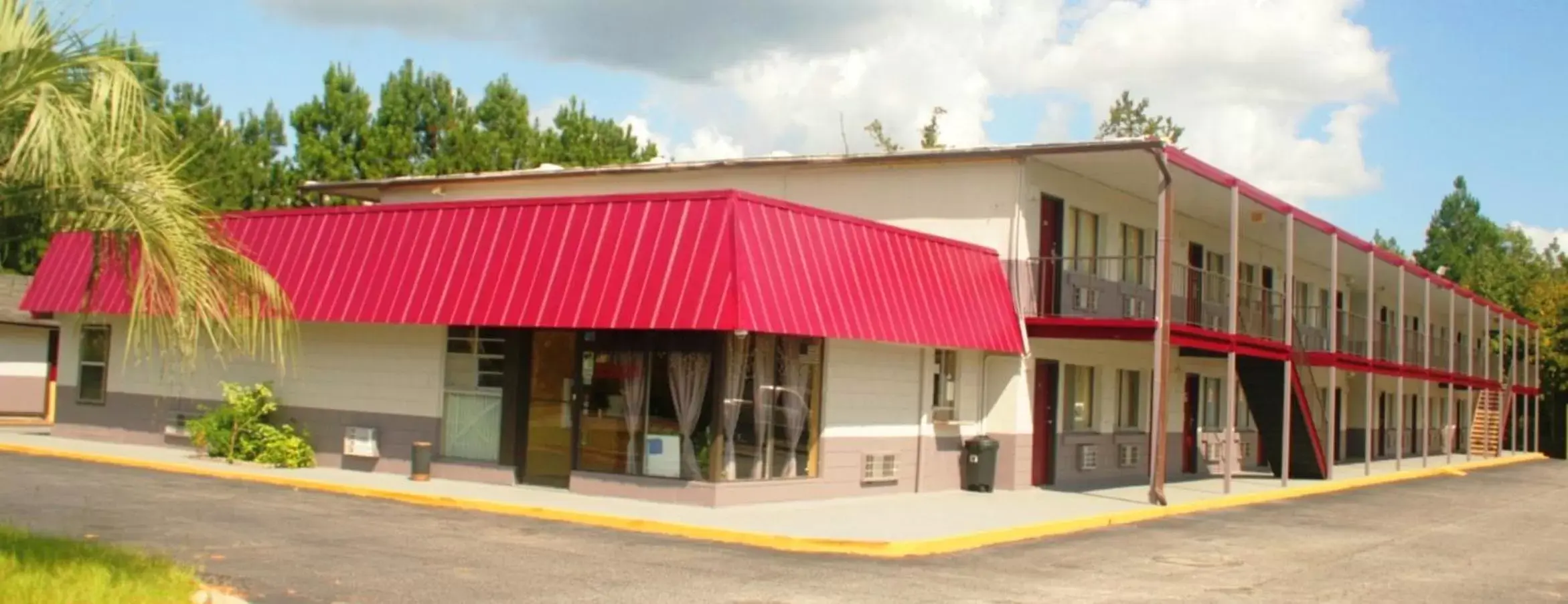 Facade/entrance, Property Building in Economy Inn