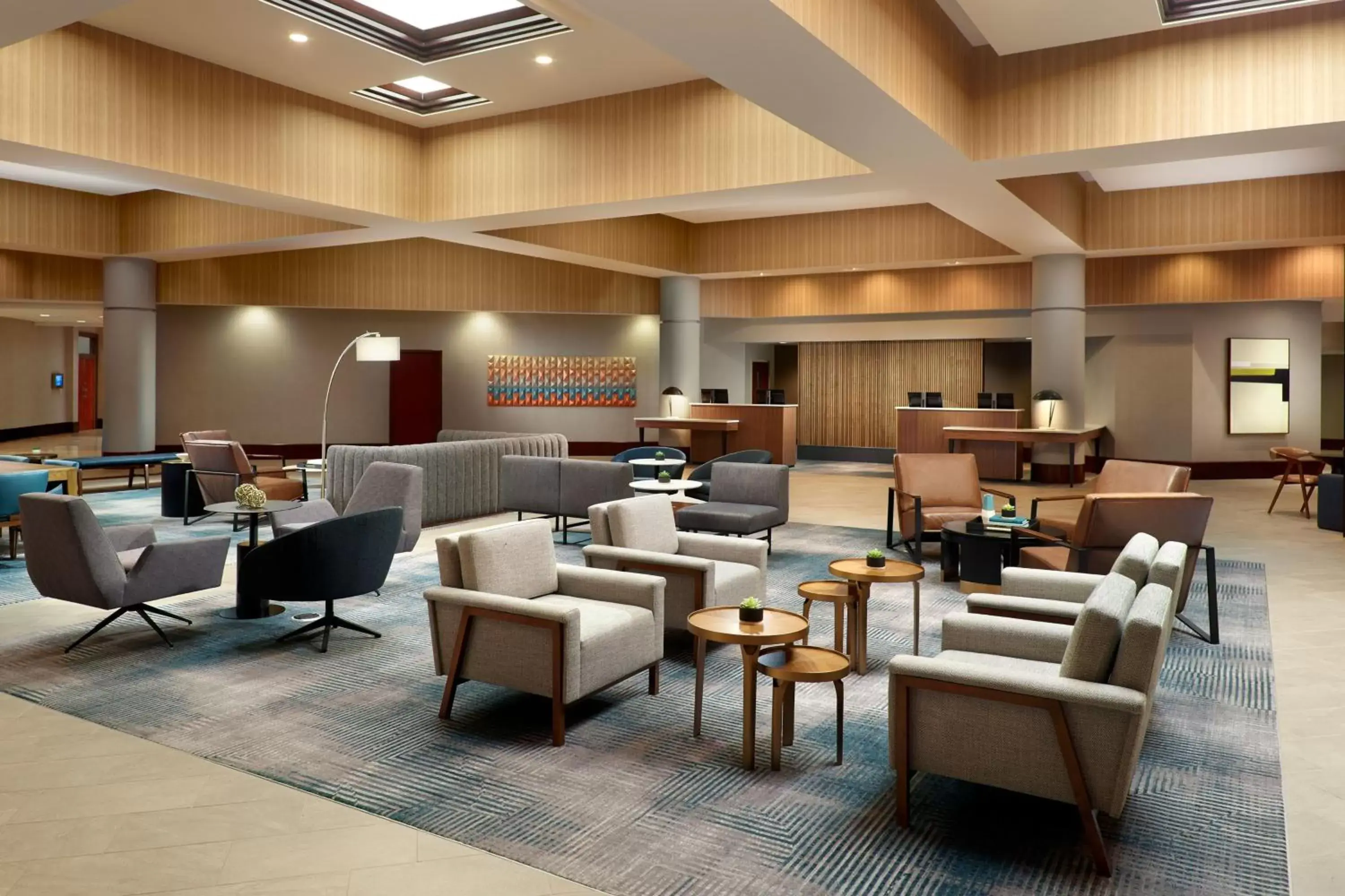 Lobby or reception, Lounge/Bar in Sheraton Imperial Hotel Raleigh-Durham Airport at Research Triangle Park