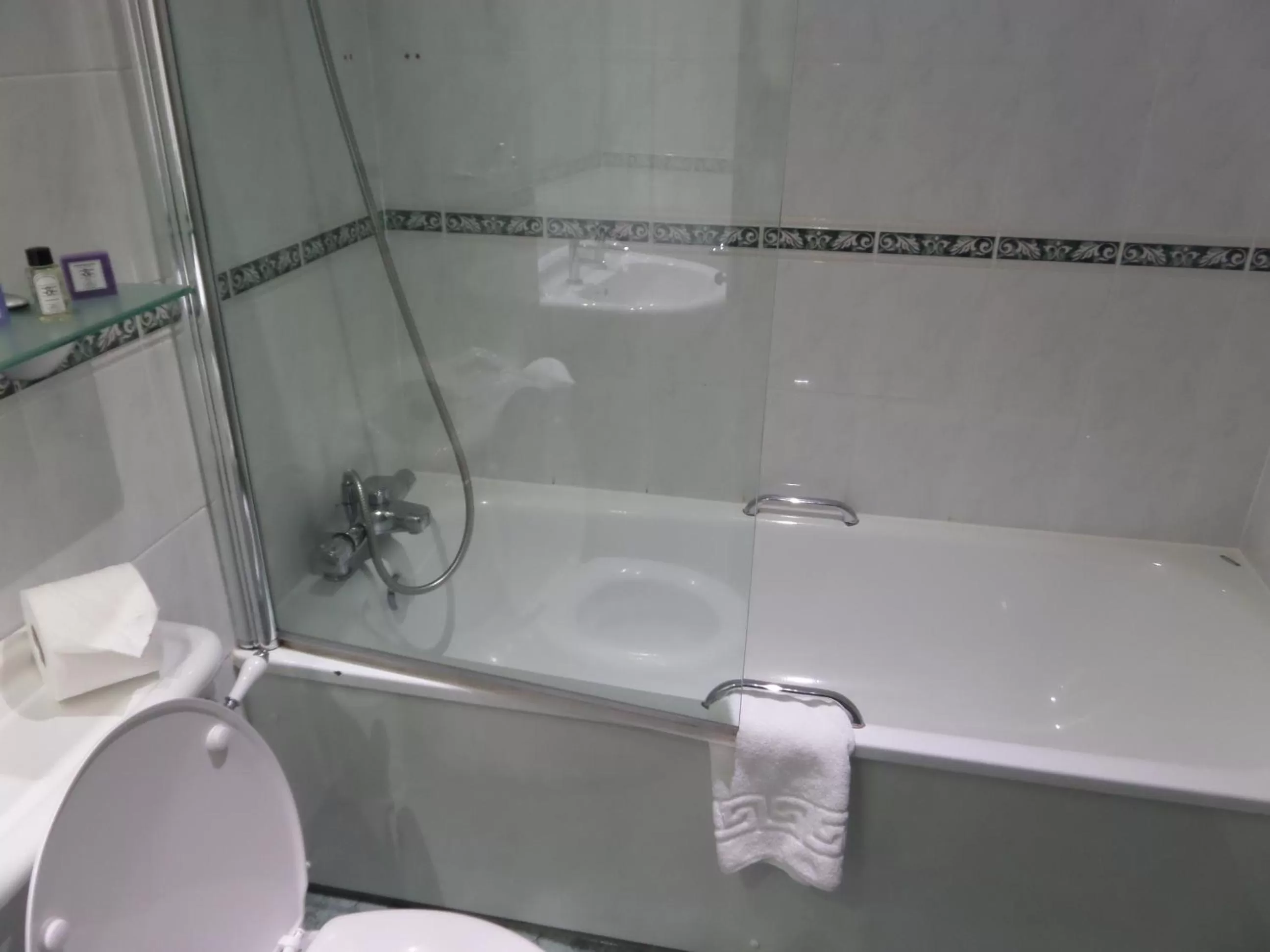 Bathroom in Macdonald Spey Valley Resort