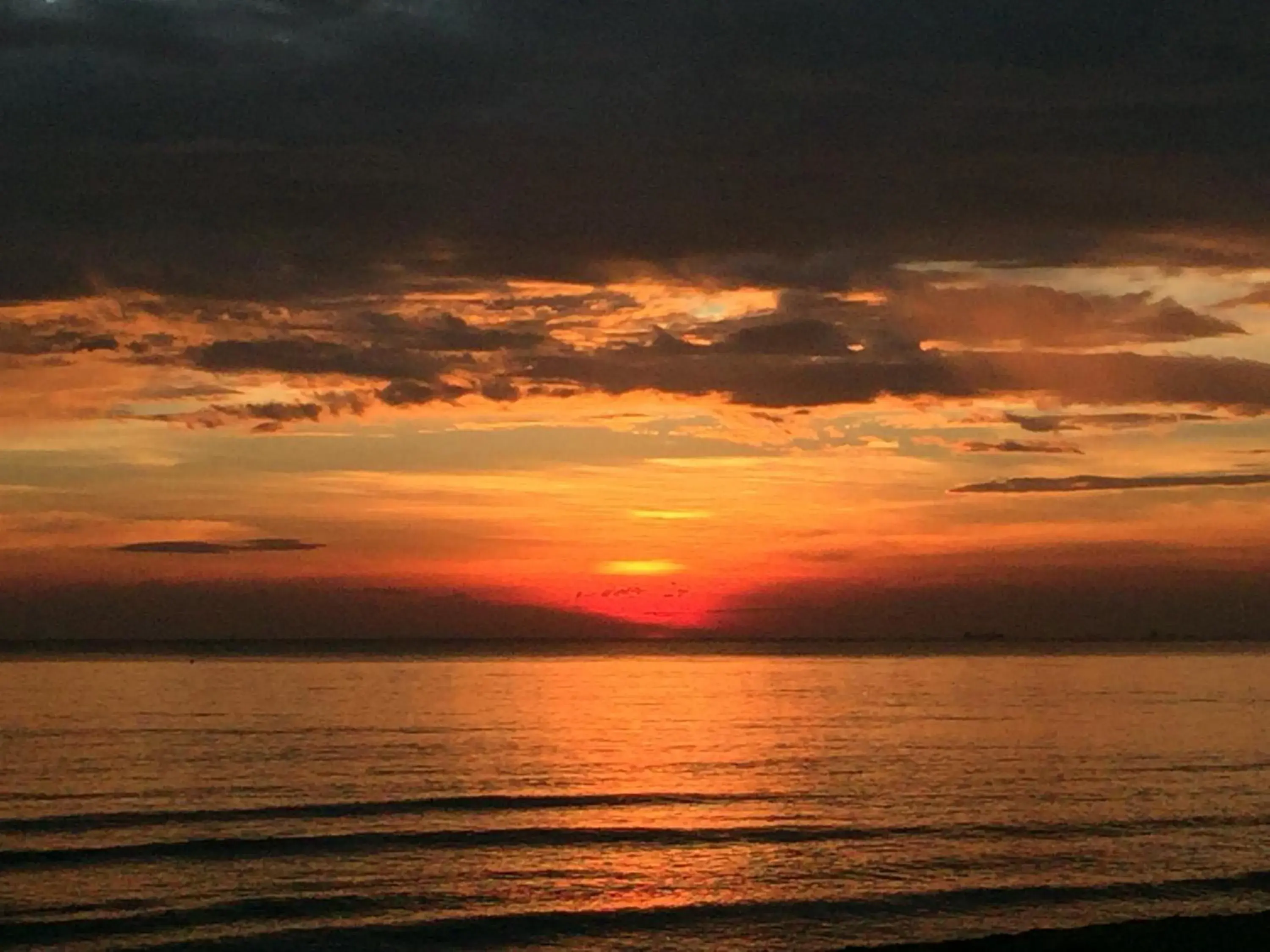 Property building, Sunrise/Sunset in Bayview Resort