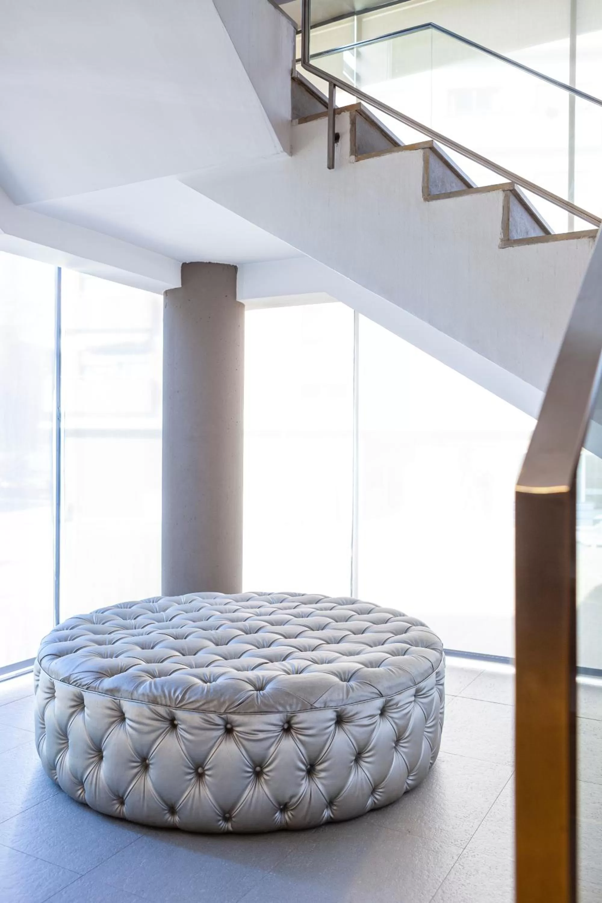 Decorative detail in Porcel Torneo