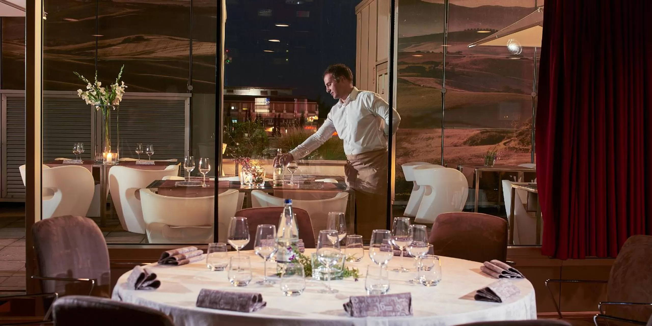 Meeting/conference room in San Ranieri Hotel