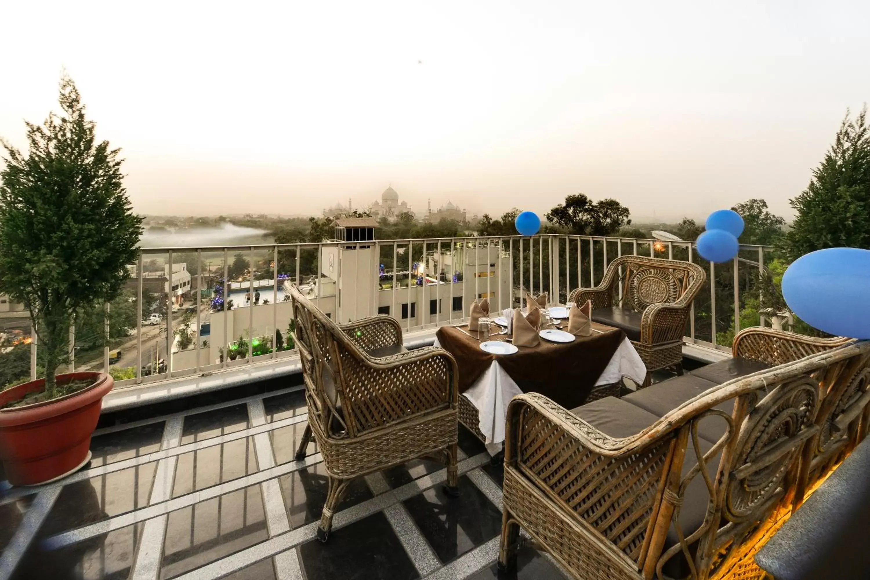 Balcony/Terrace in Hotel Taj Resorts