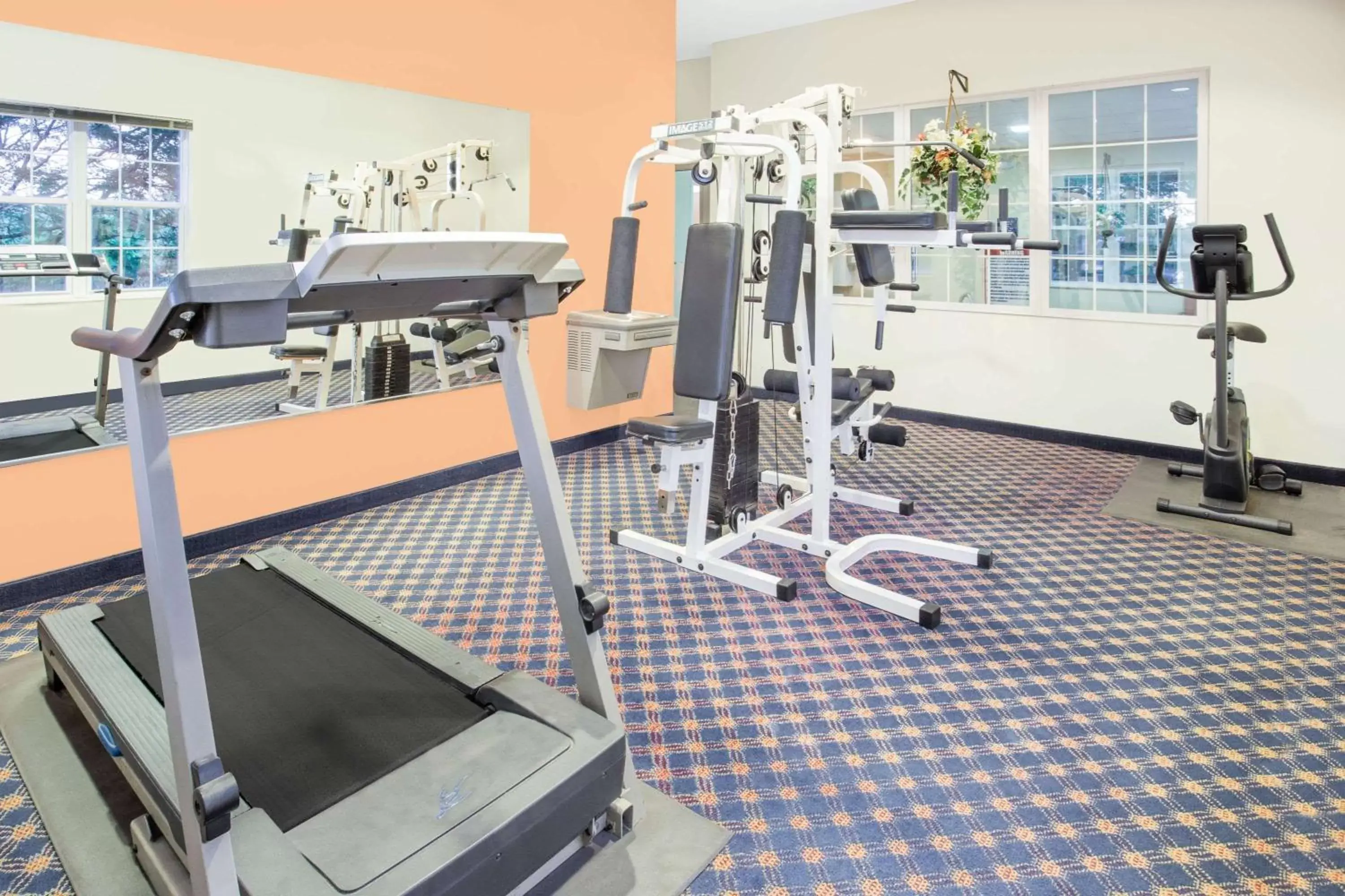 Fitness centre/facilities, Fitness Center/Facilities in Microtel Inn & Suites by Wyndham Fond Du Lac