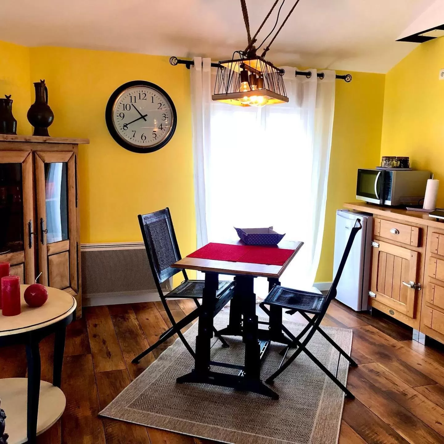 Kitchen or kitchenette in LE DUPE