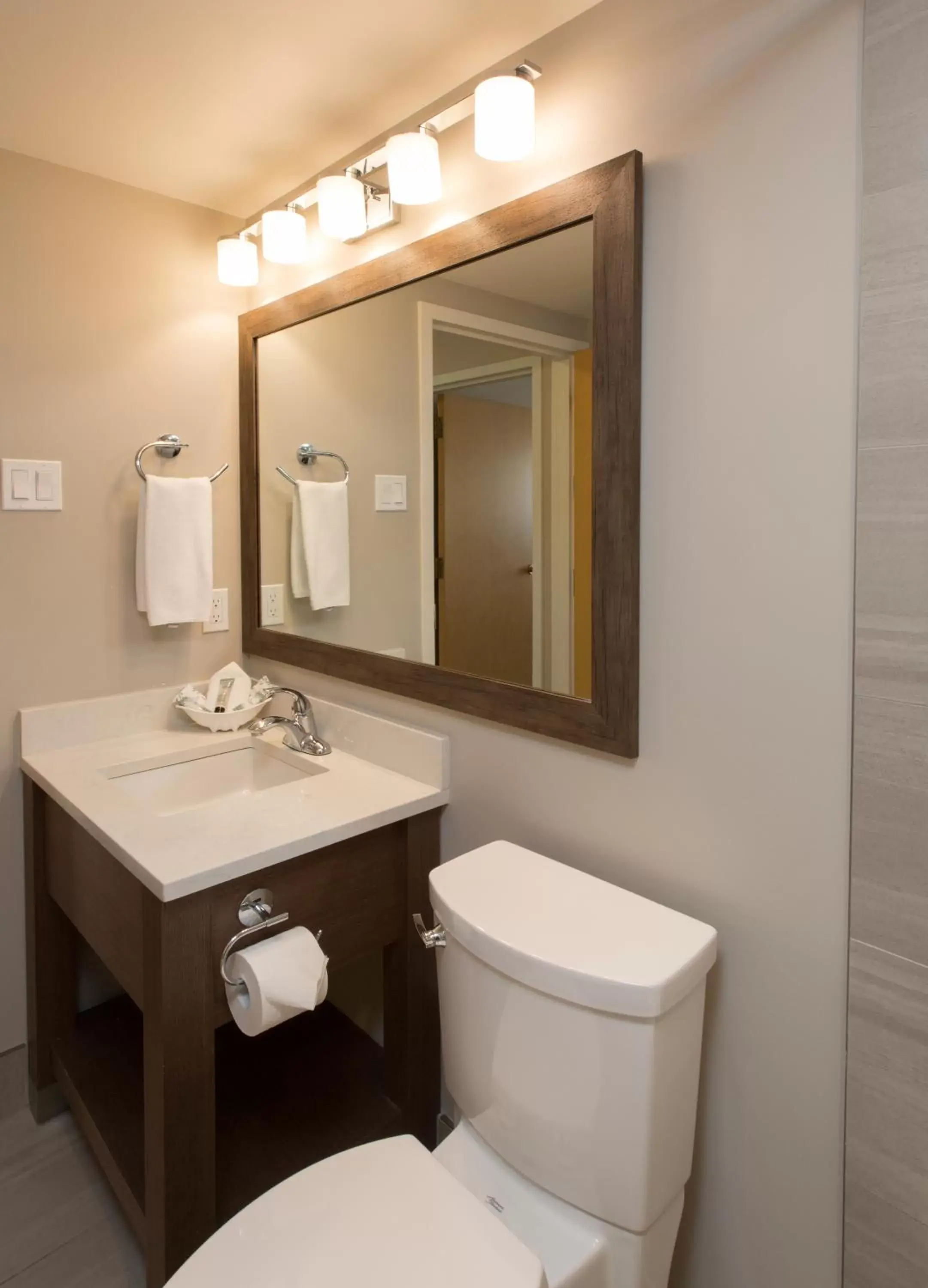 Bathroom in The Embassy Inn