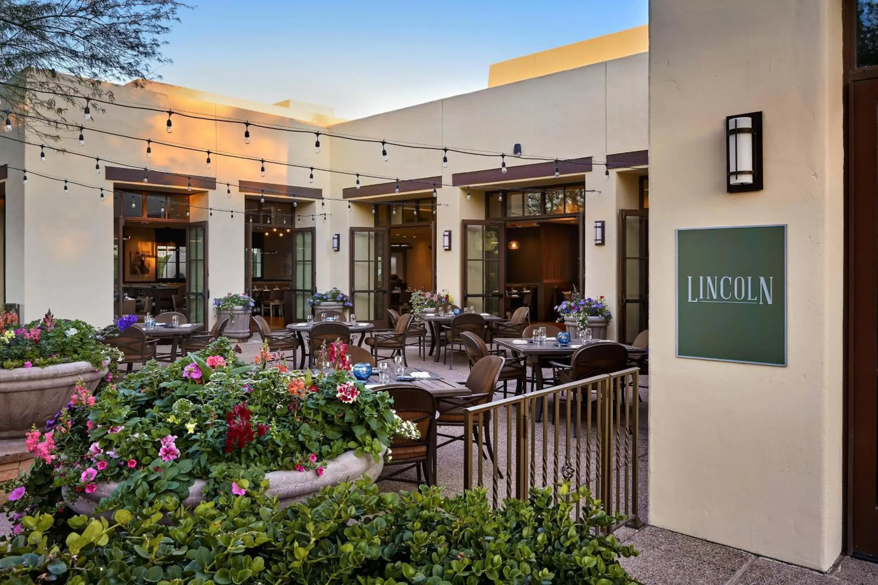 Restaurant/places to eat in JW Marriott Scottsdale Camelback Inn Resort & Spa