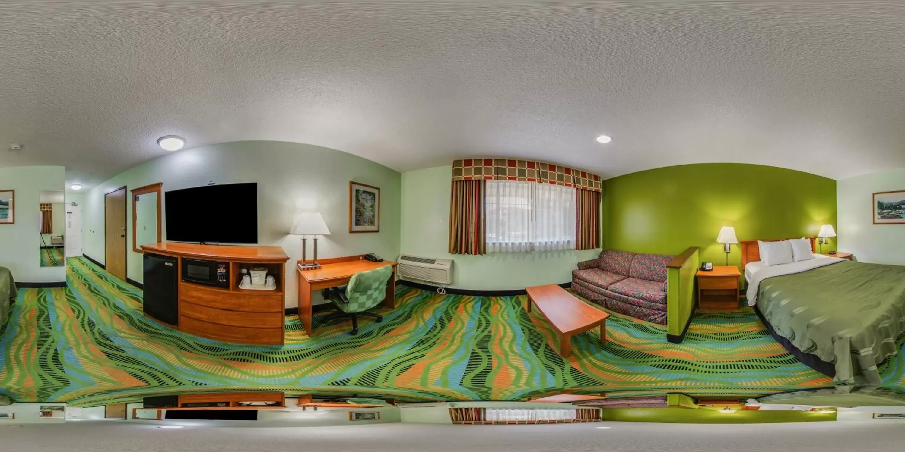 Quality Inn & Suites Medford Airport